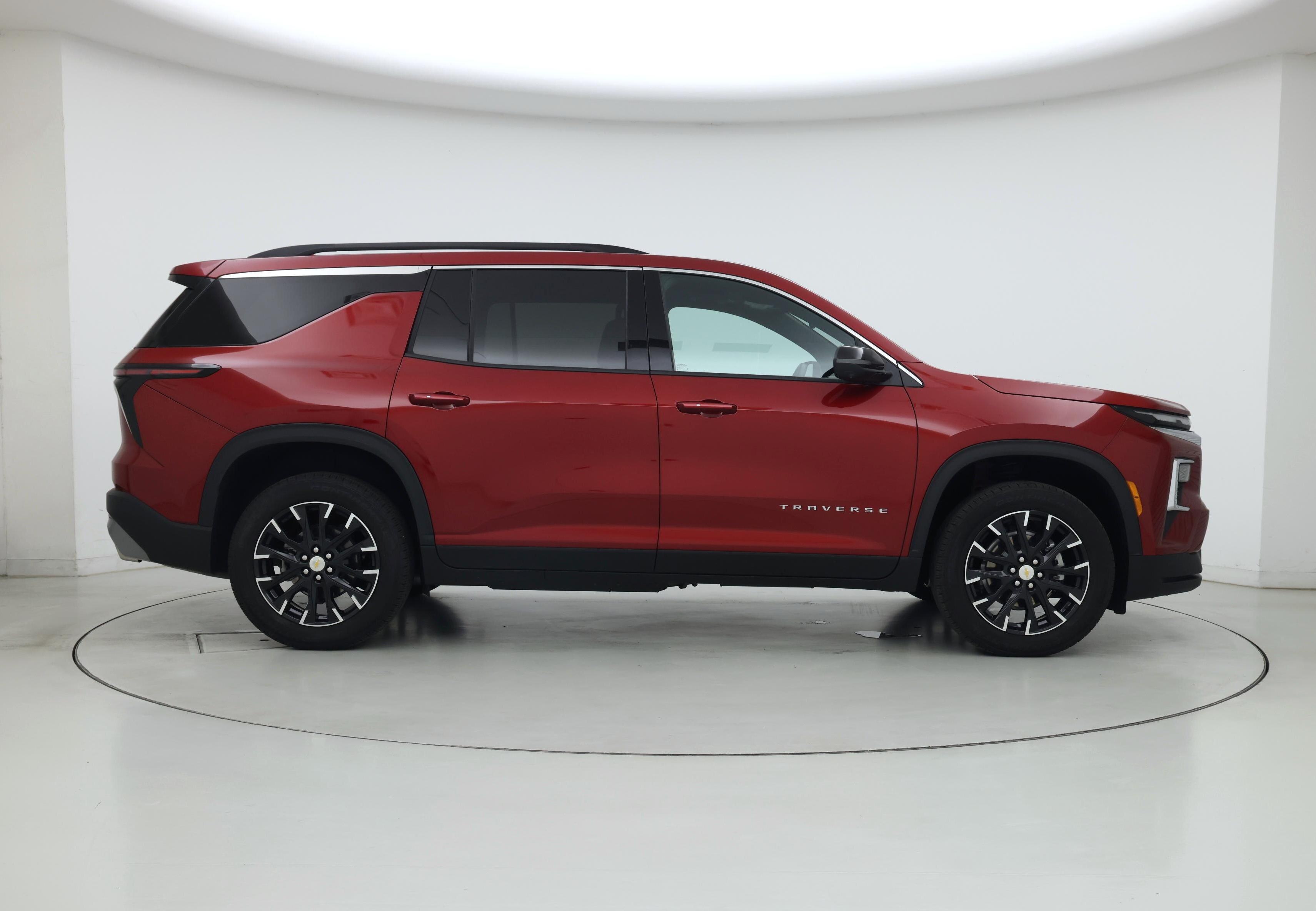 Thumbnail: 2025 Chevrolet Traverse - 7