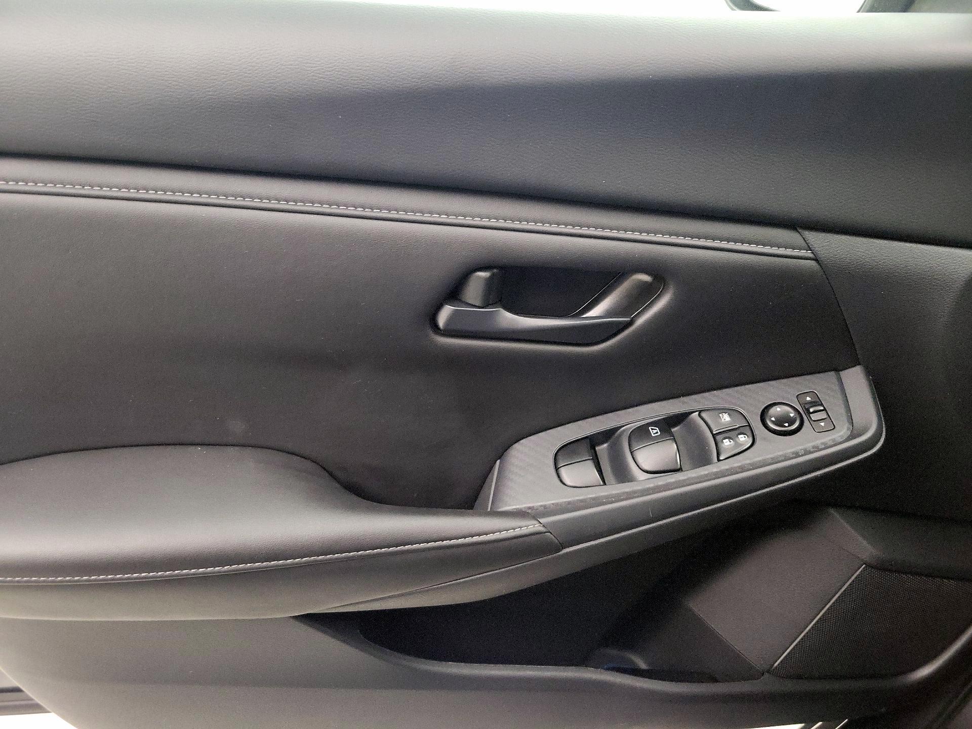 Thumbnail: 2024 Nissan Sentra - 10