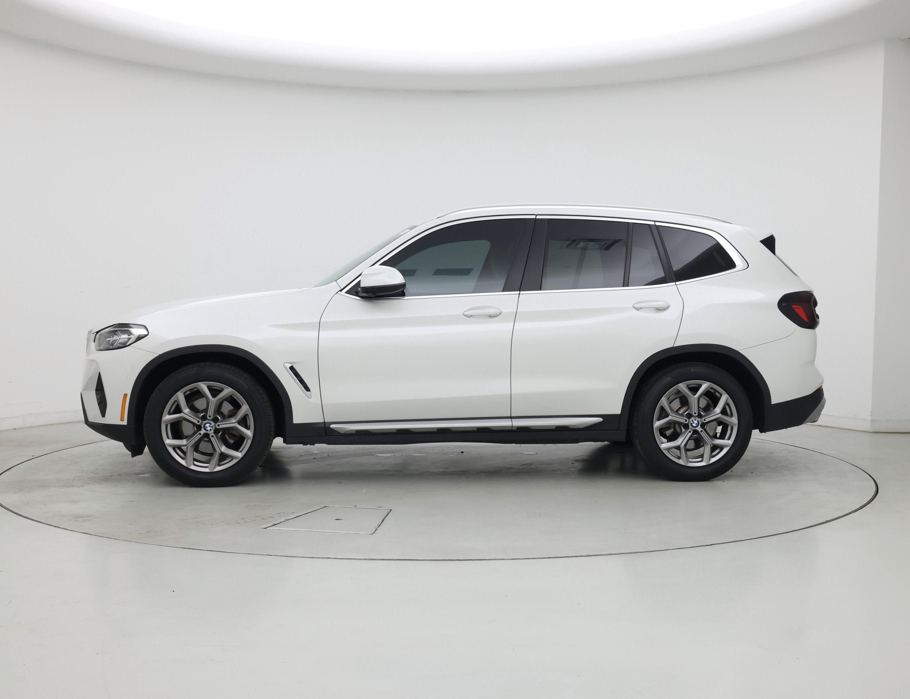 Thumbnail: 2023 BMW X3 - 3
