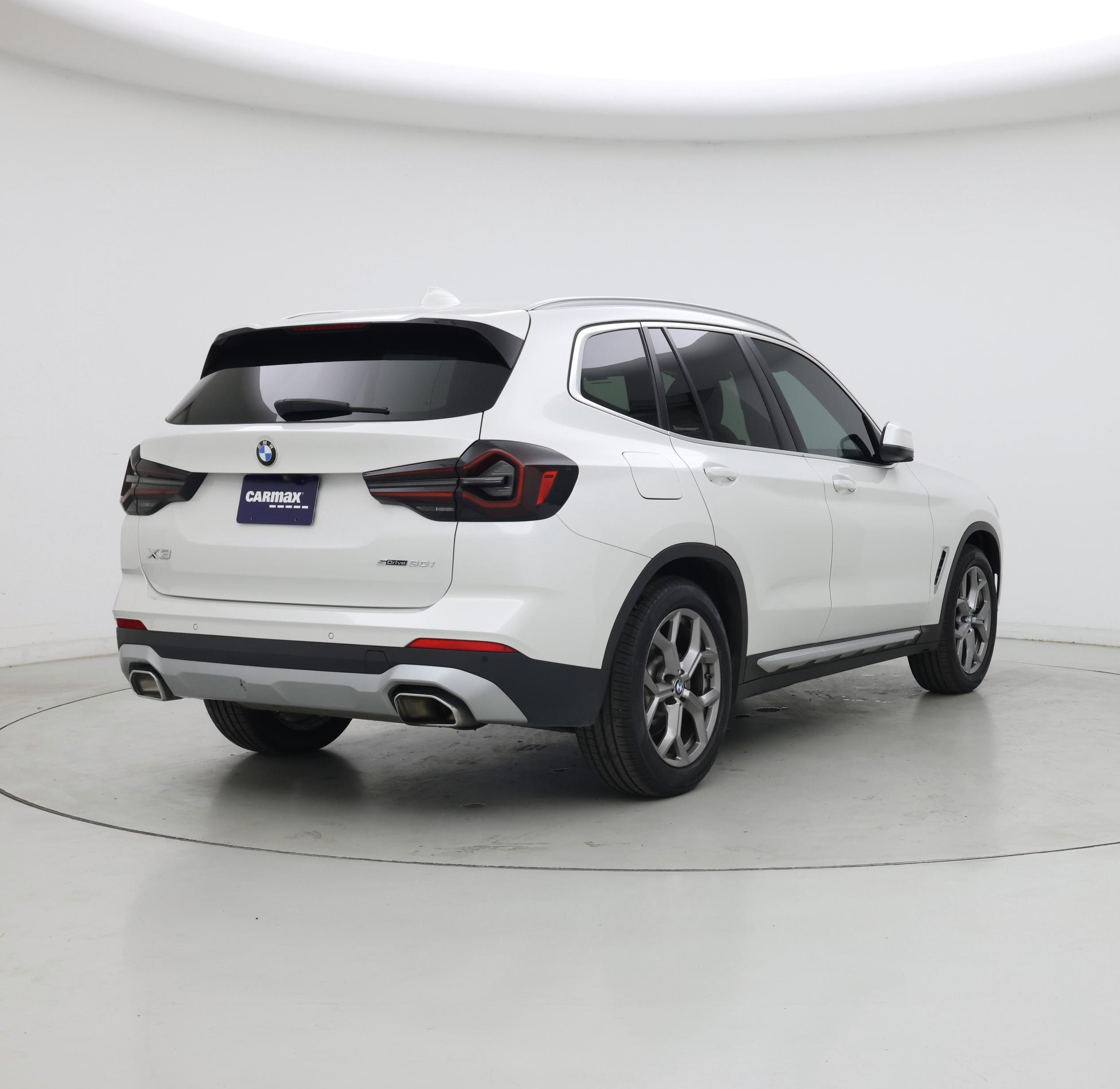 Thumbnail: 2023 BMW X3 - 8