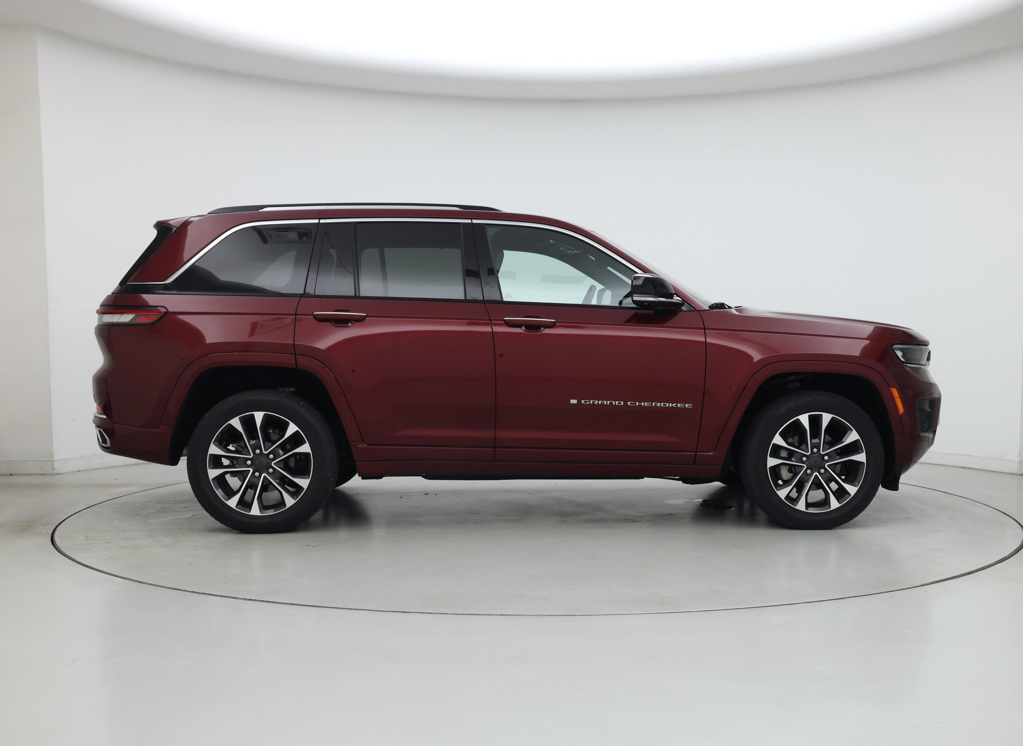 Thumbnail: 2023 Jeep Grand Cherokee - 7