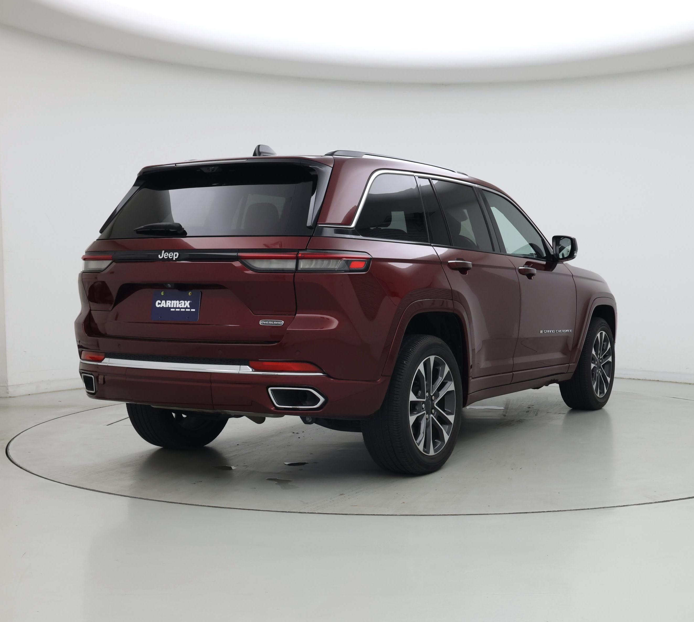 Thumbnail: 2023 Jeep Grand Cherokee - 8