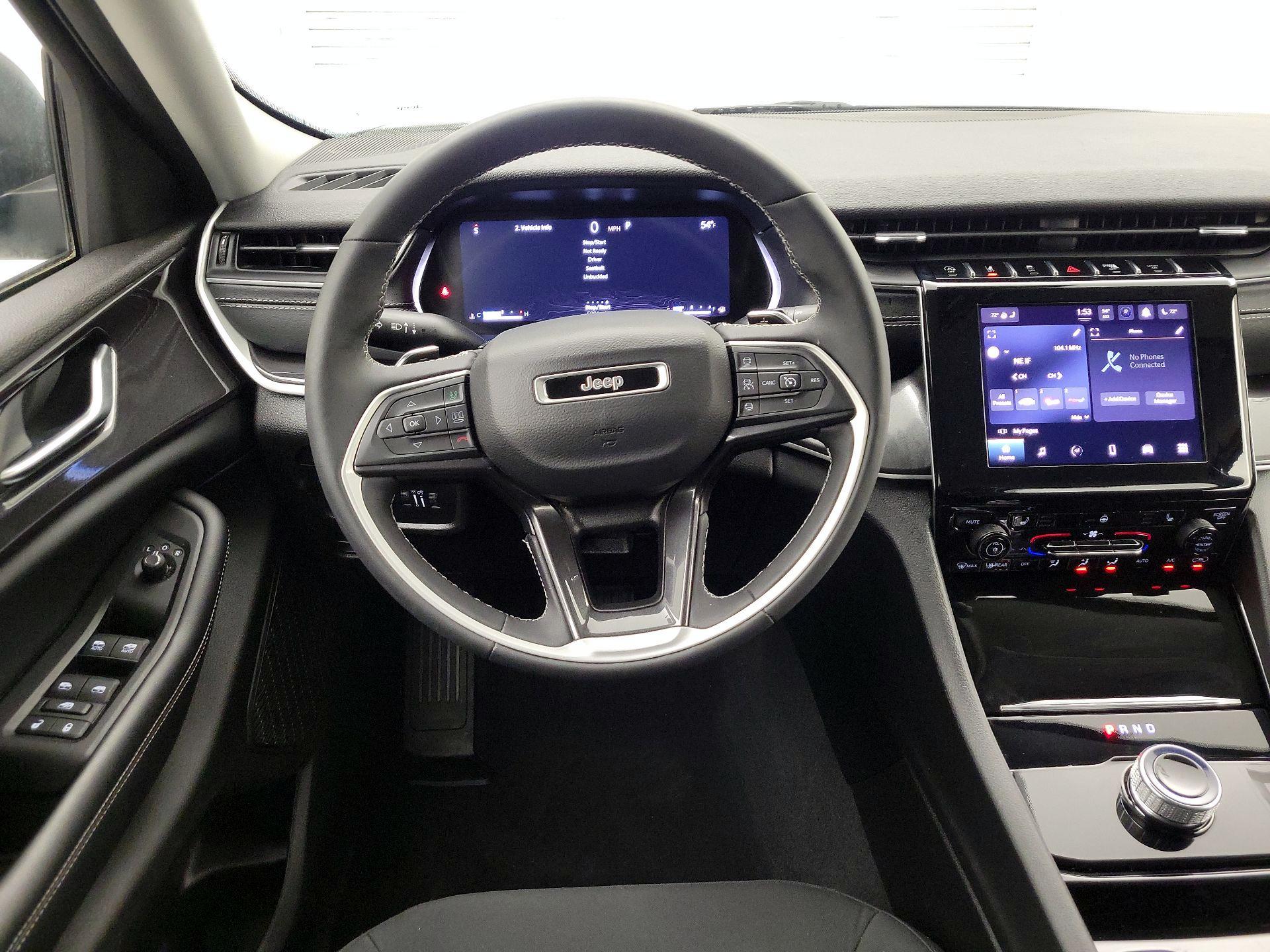 Thumbnail: 2023 Jeep Grand Cherokee - 10