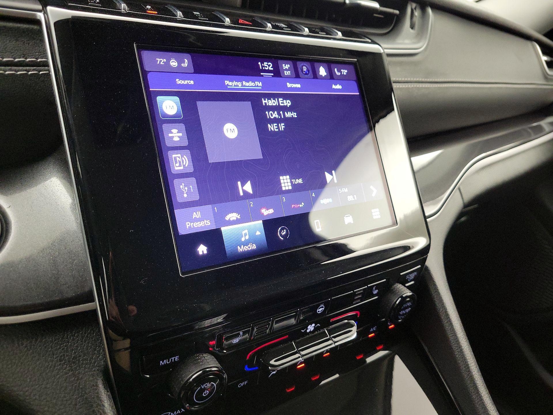 Thumbnail: 2023 Jeep Grand Cherokee - 15