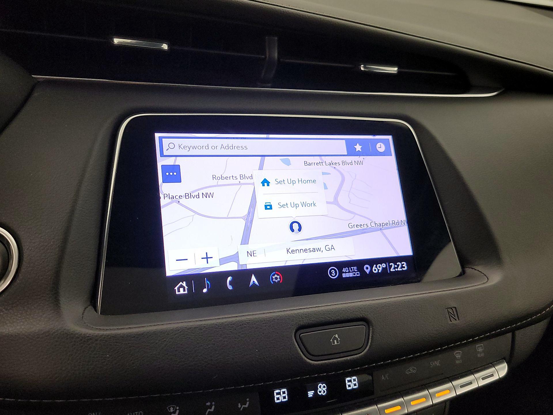 Thumbnail: 2020 Cadillac XT4 - 14