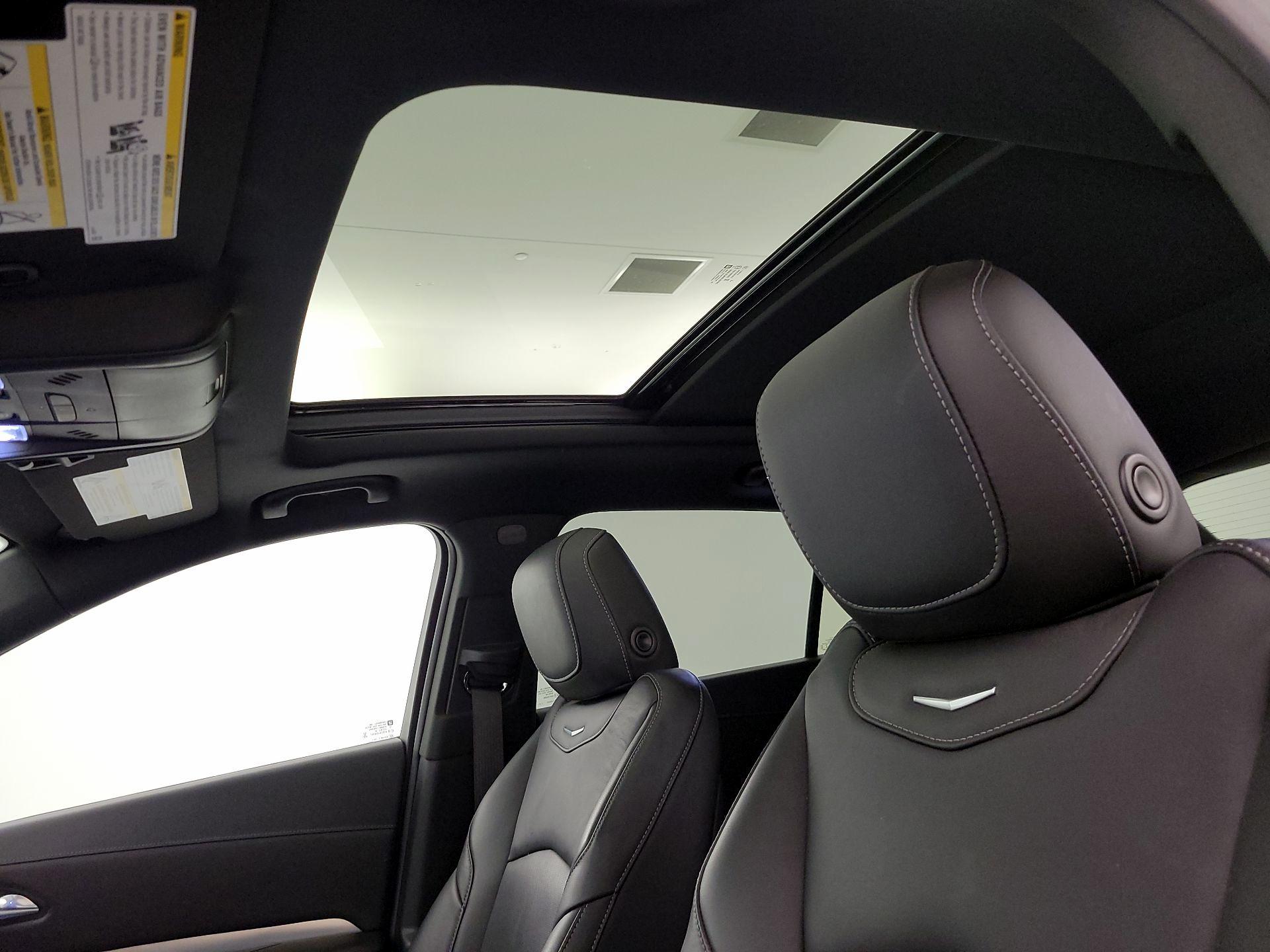 Thumbnail: 2020 Cadillac XT4 - 20