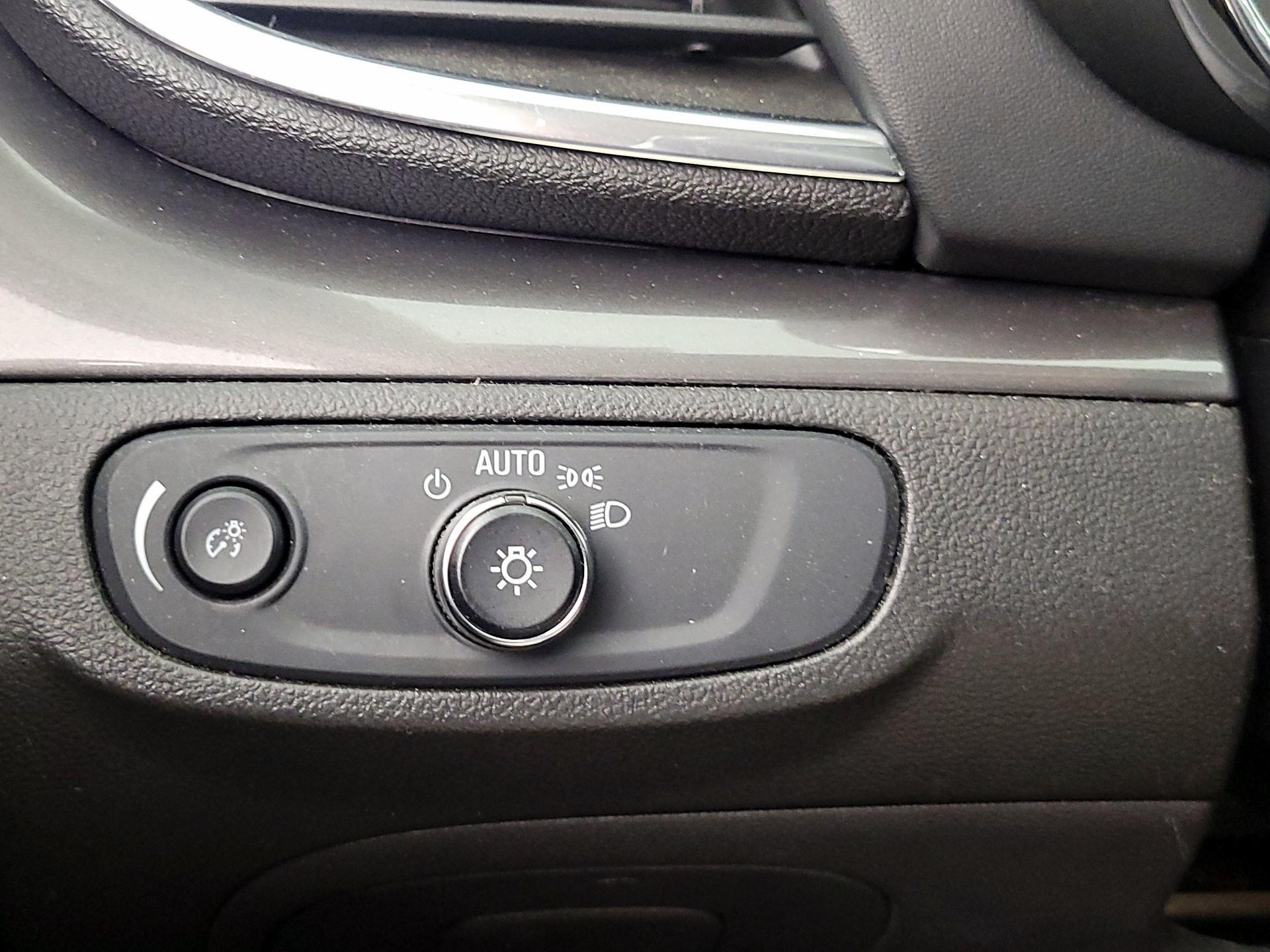 Thumbnail: 2017 Buick Encore - 13