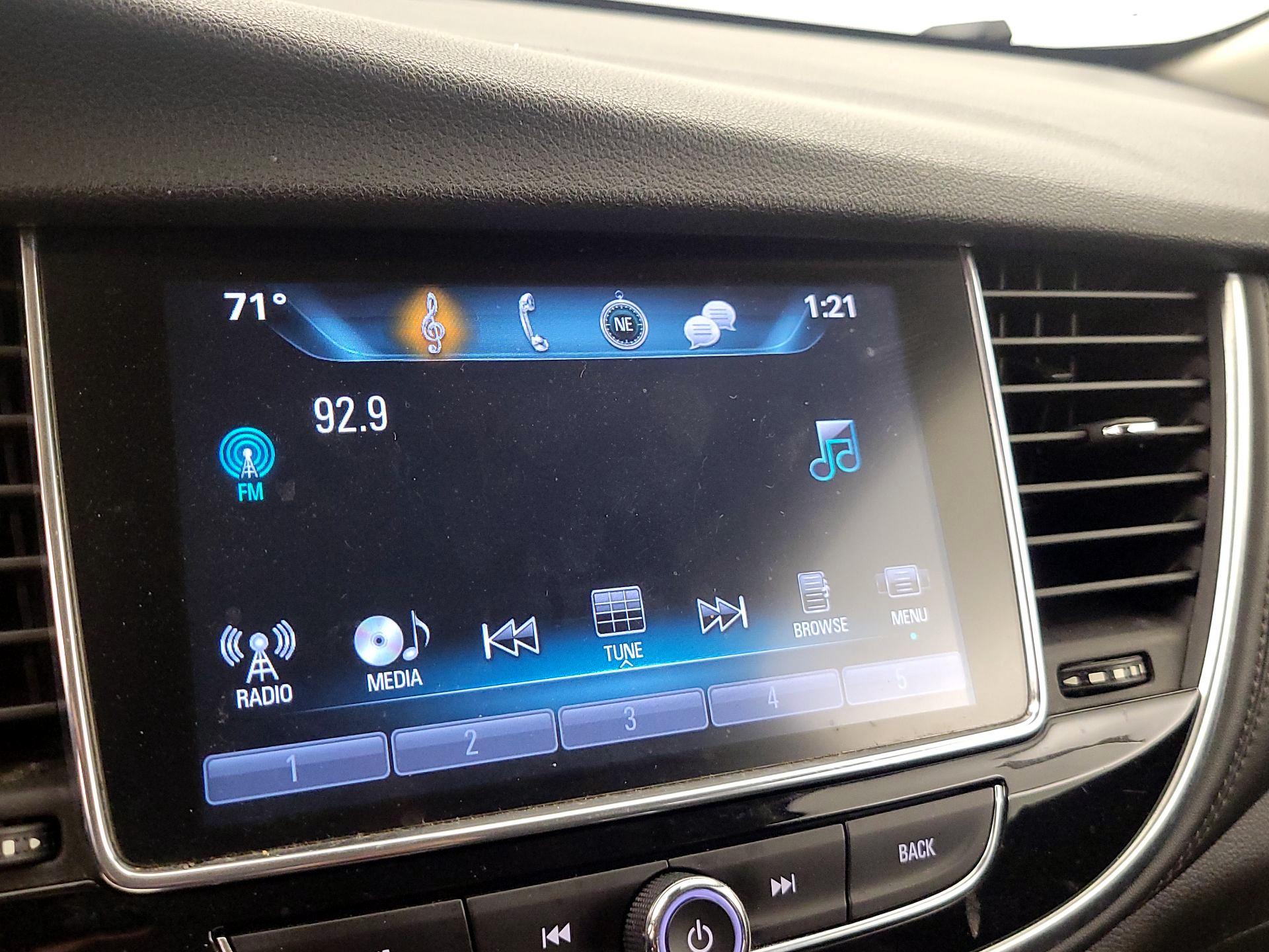 Thumbnail: 2017 Buick Encore - 15