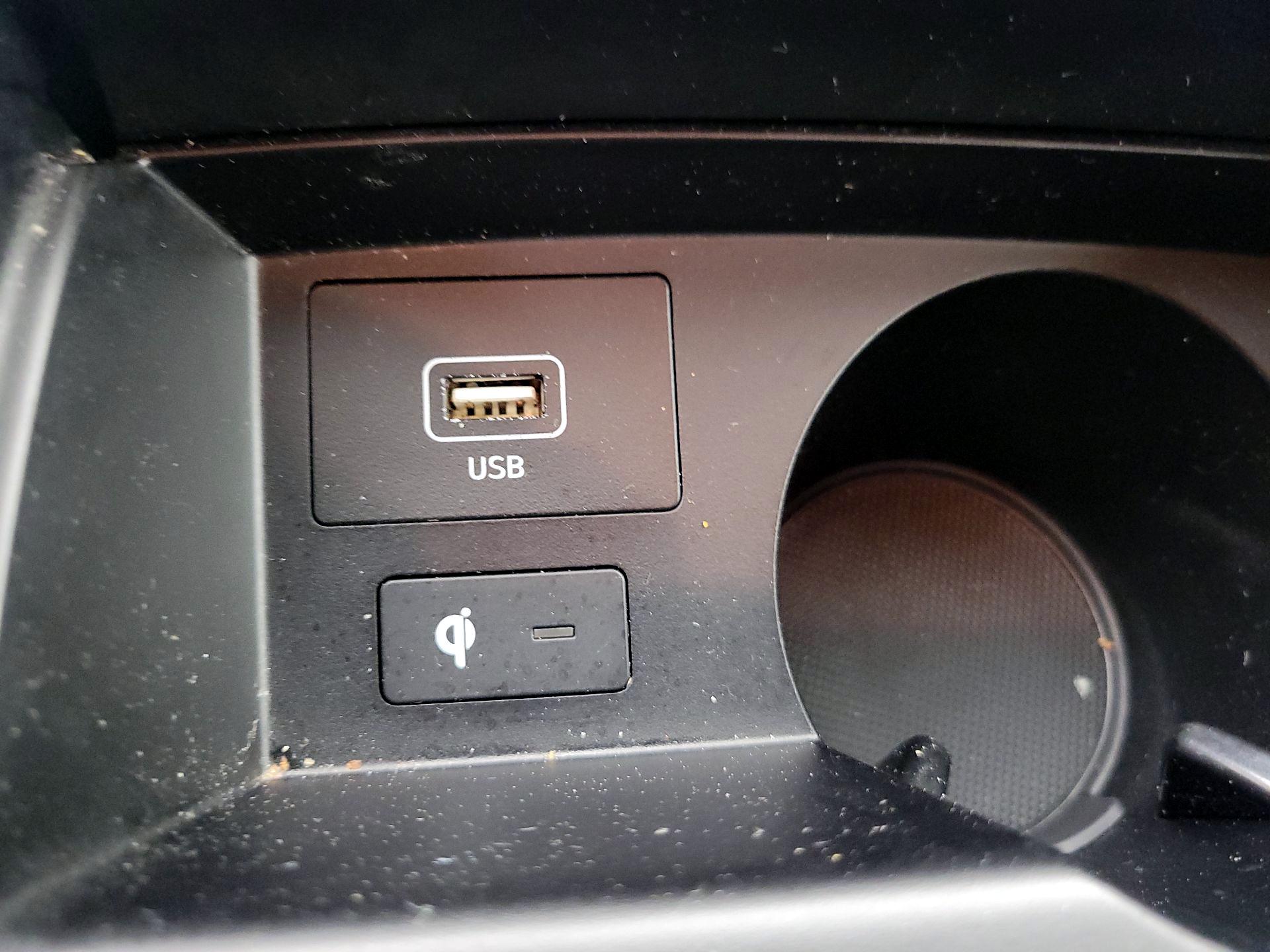 Thumbnail: 2023 Hyundai Santa Fe - 19