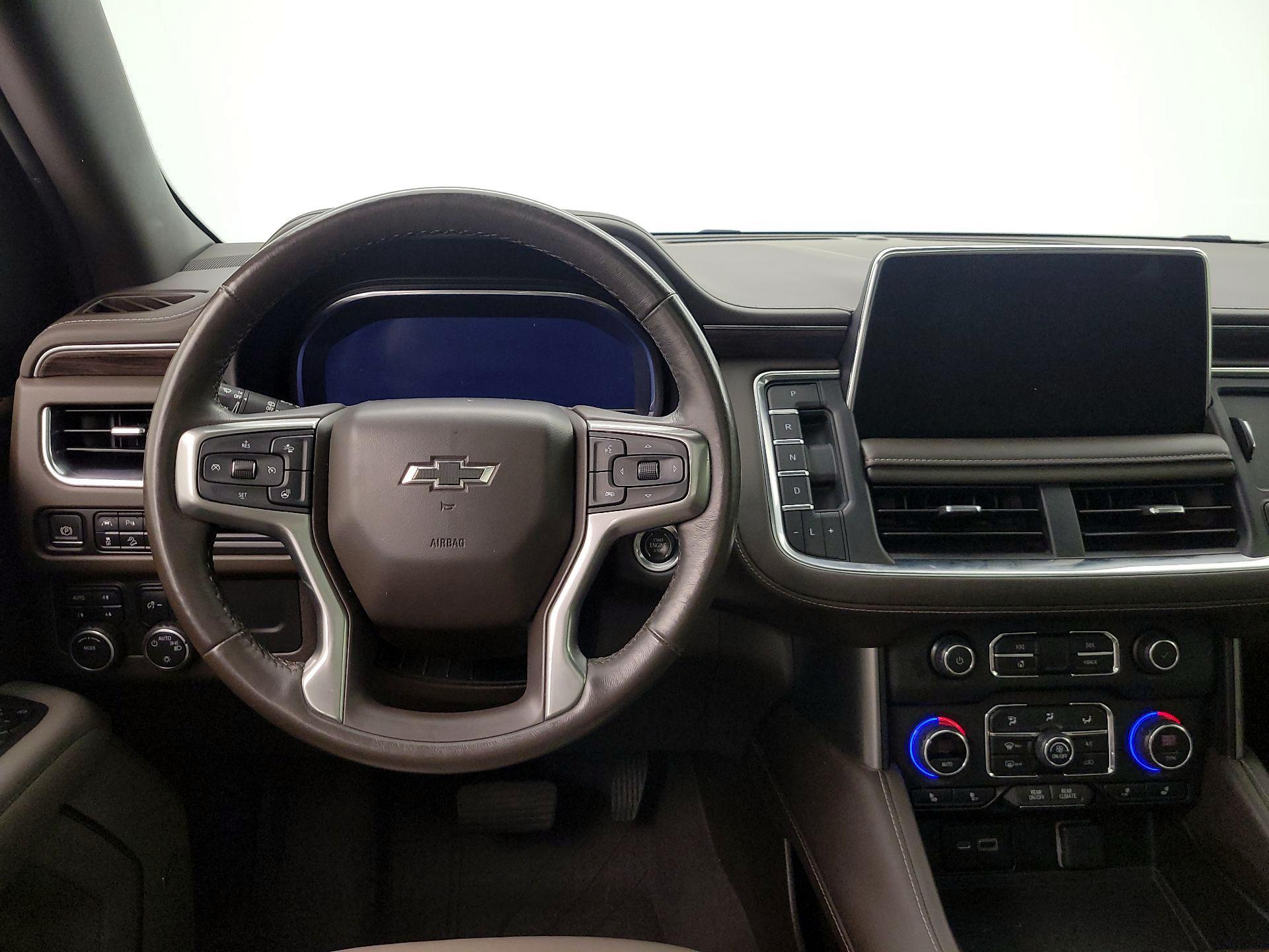 Thumbnail: 2022 Chevrolet Suburban - 10