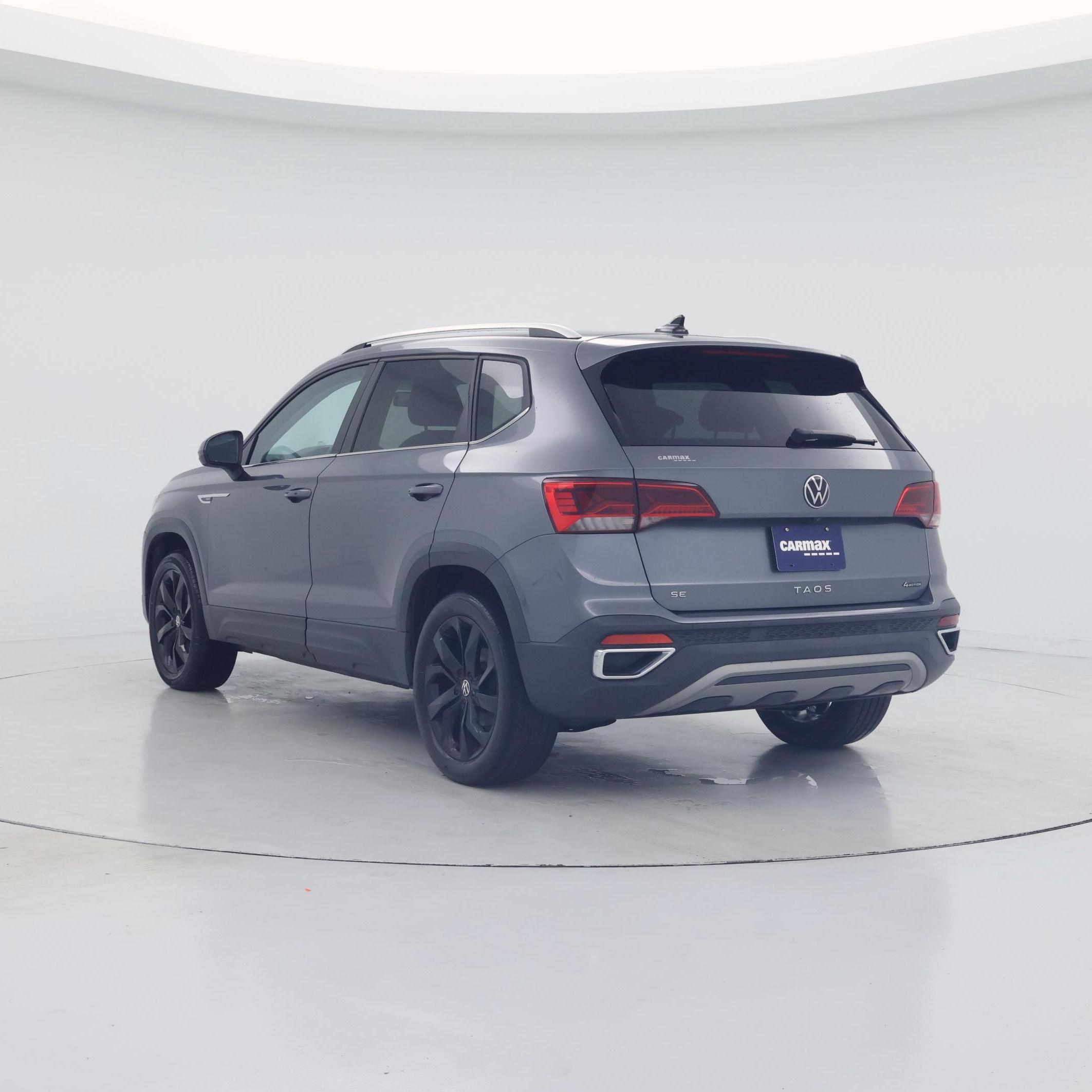 Thumbnail: 2022 Volkswagen Taos - 2