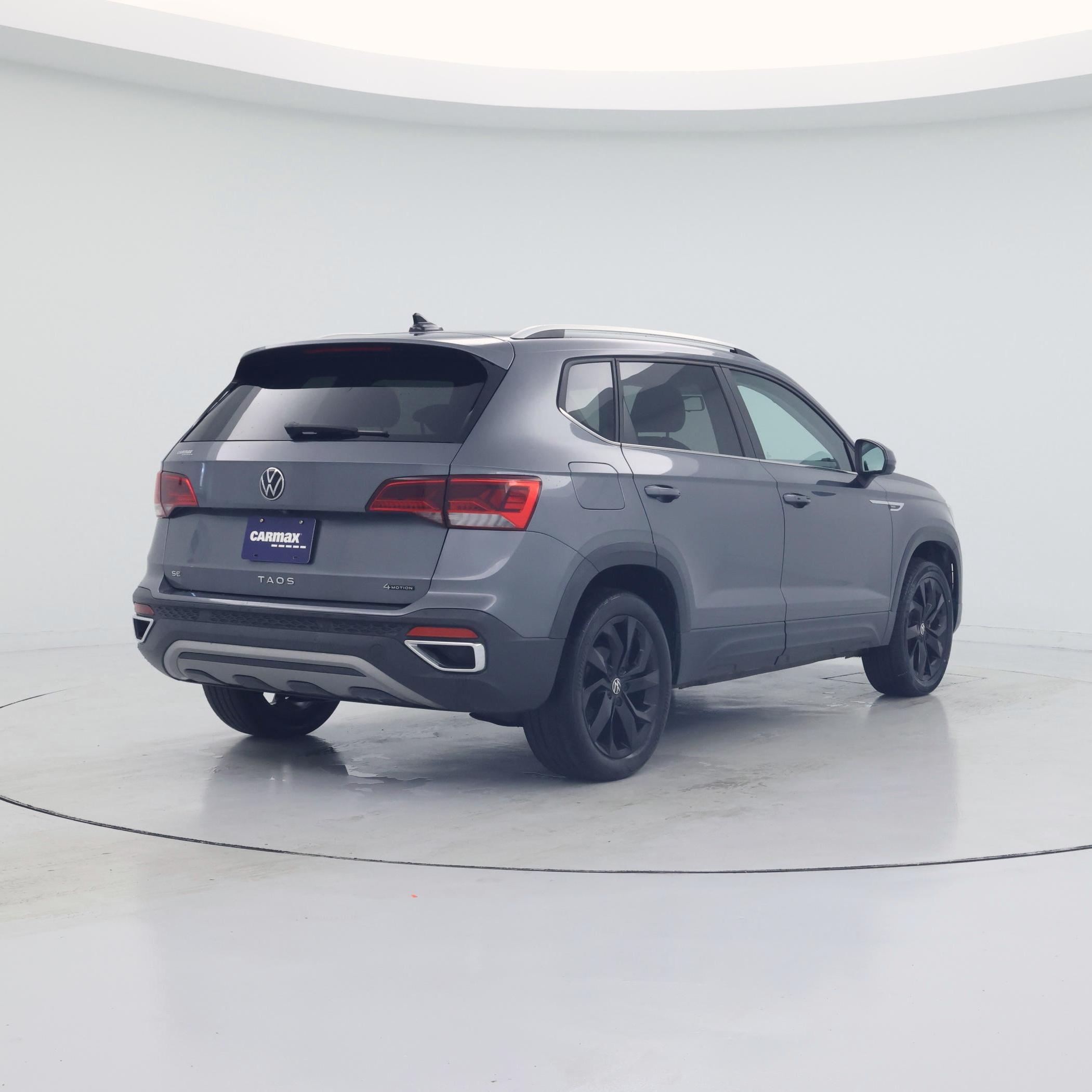 Thumbnail: 2022 Volkswagen Taos - 8