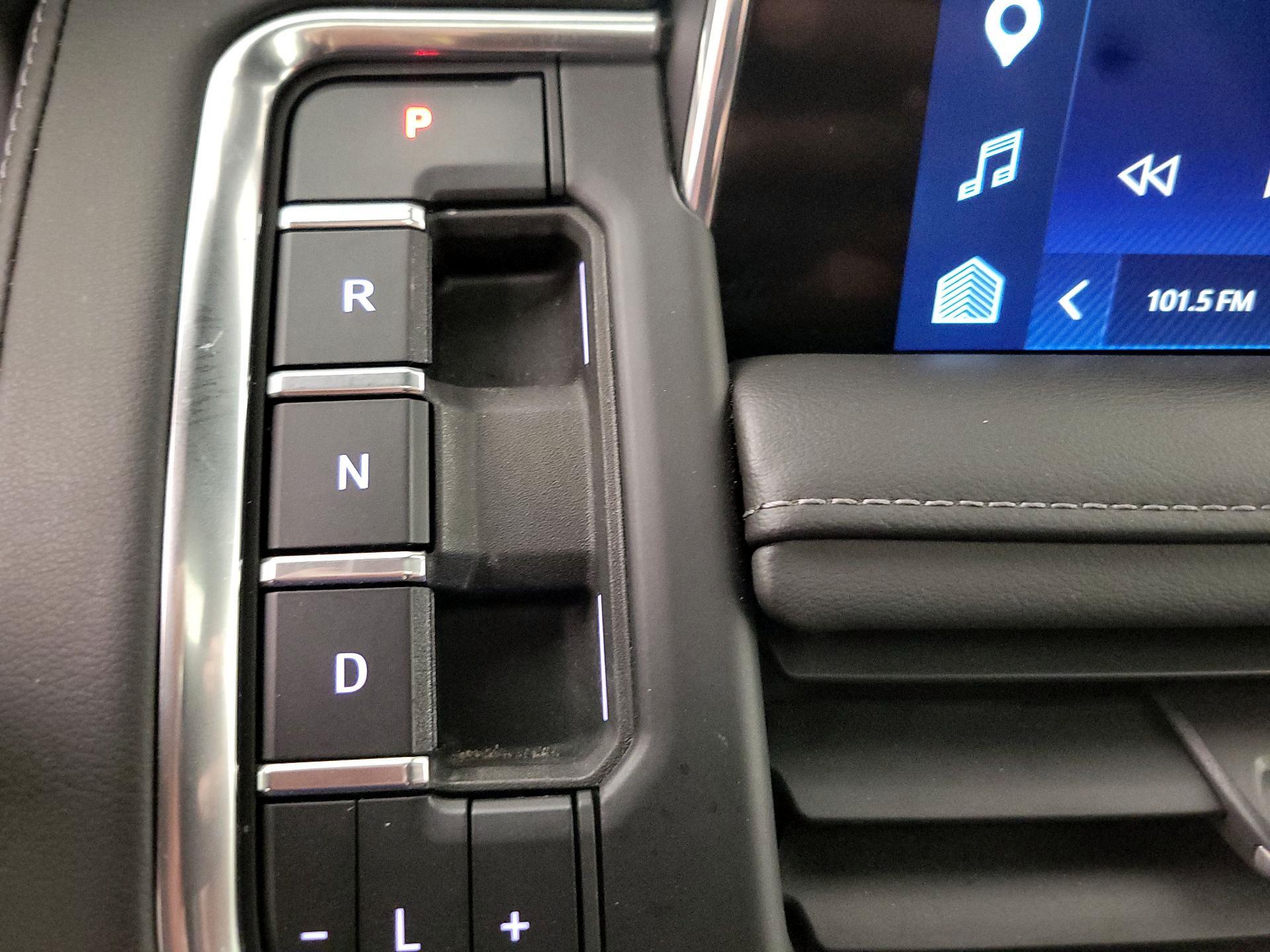 Thumbnail: 2022 Chevrolet Tahoe - 17