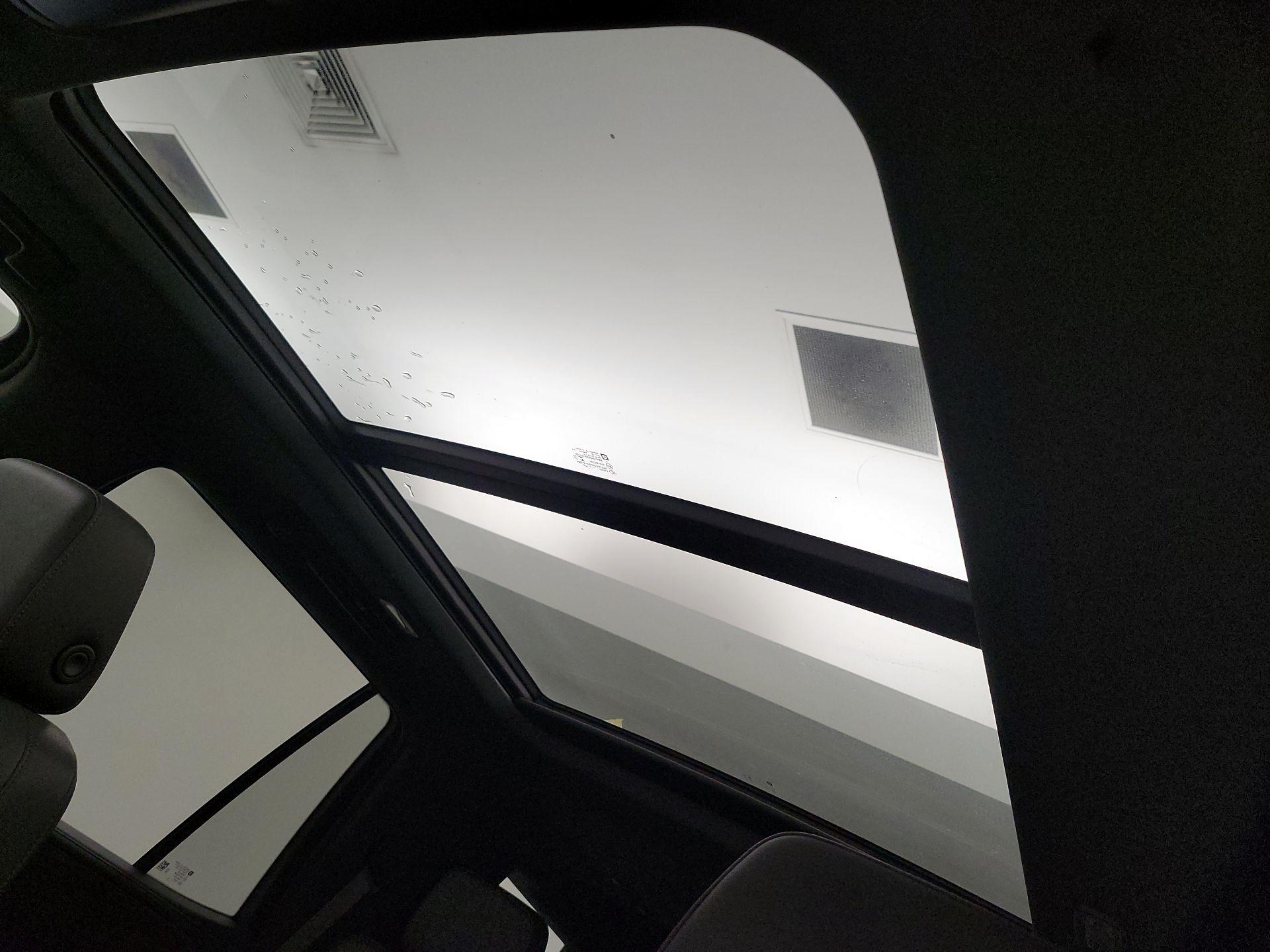 Thumbnail: 2022 Chevrolet Tahoe - 19