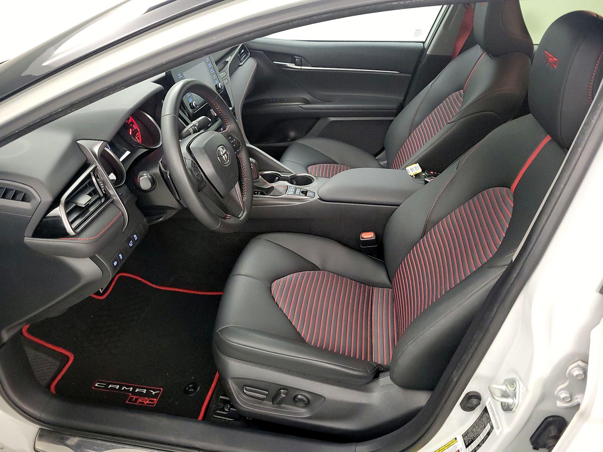 Thumbnail: 2021 Toyota Camry - 11