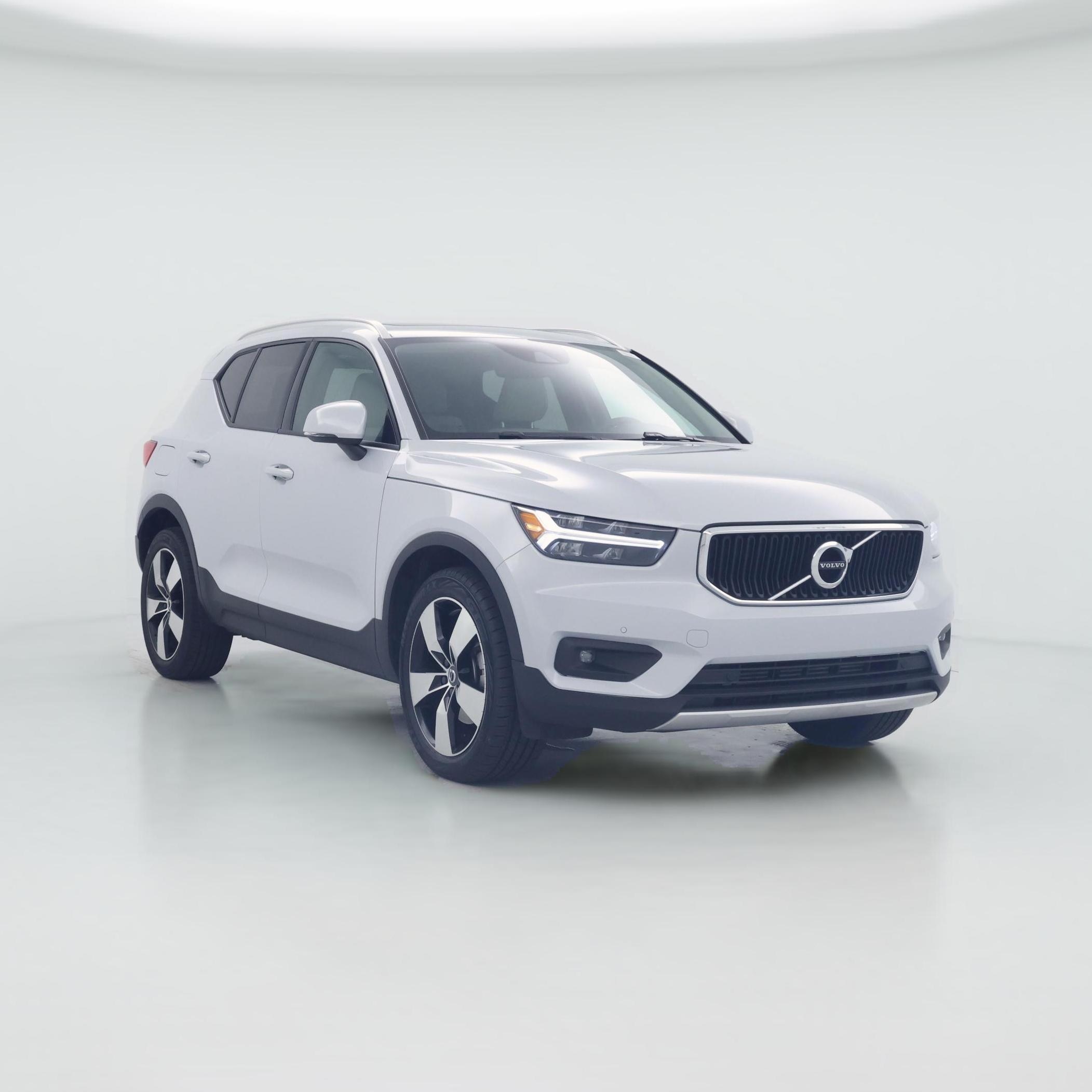 Thumbnail: 2021 Volvo XC40 - 1