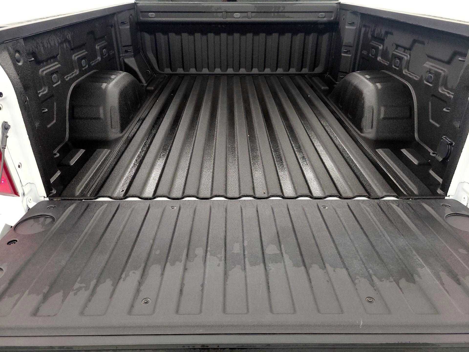 Thumbnail: 2024 Chevrolet Silverado 1500 - 20