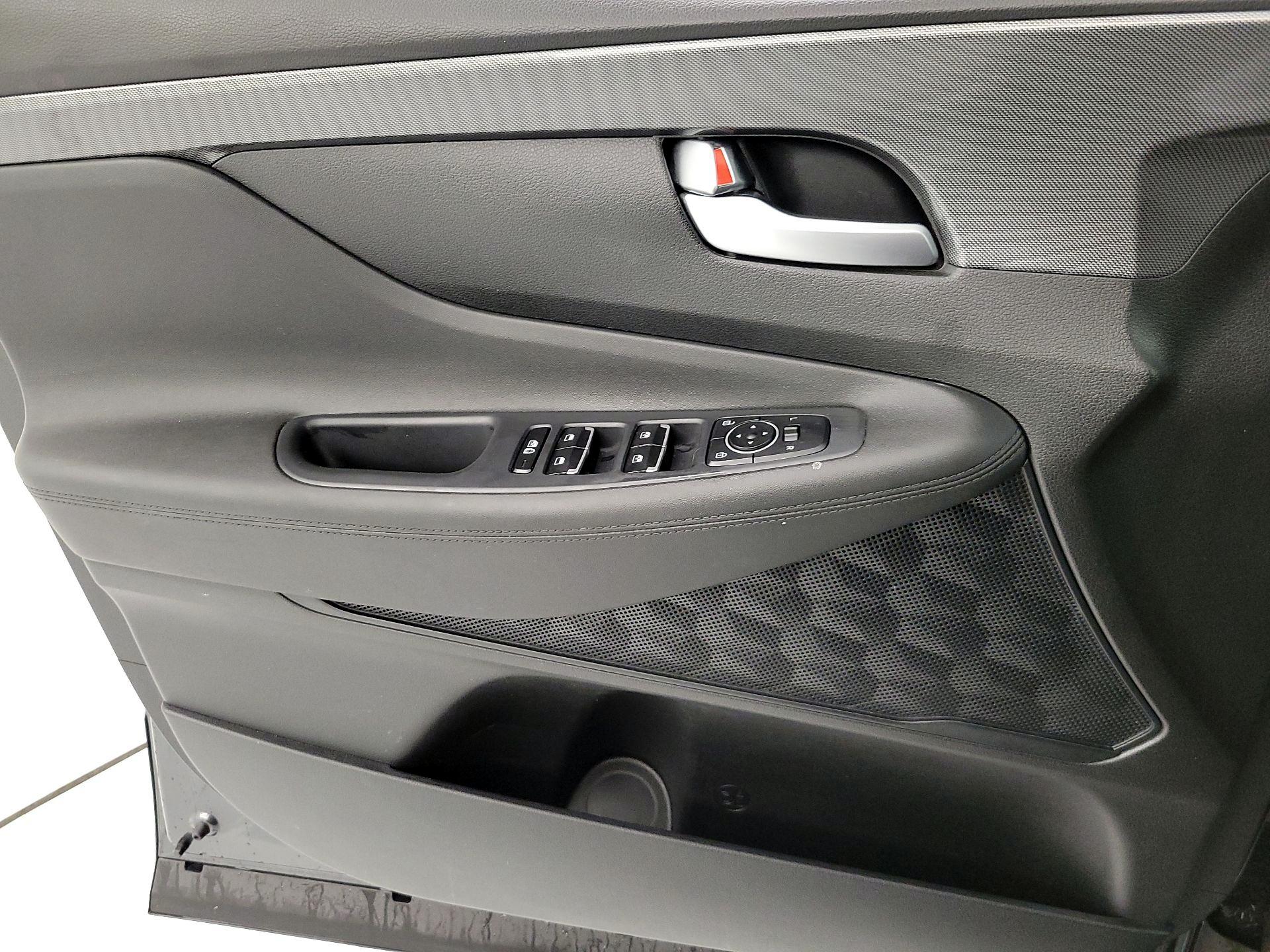 Thumbnail: 2023 Hyundai Santa Fe - 12