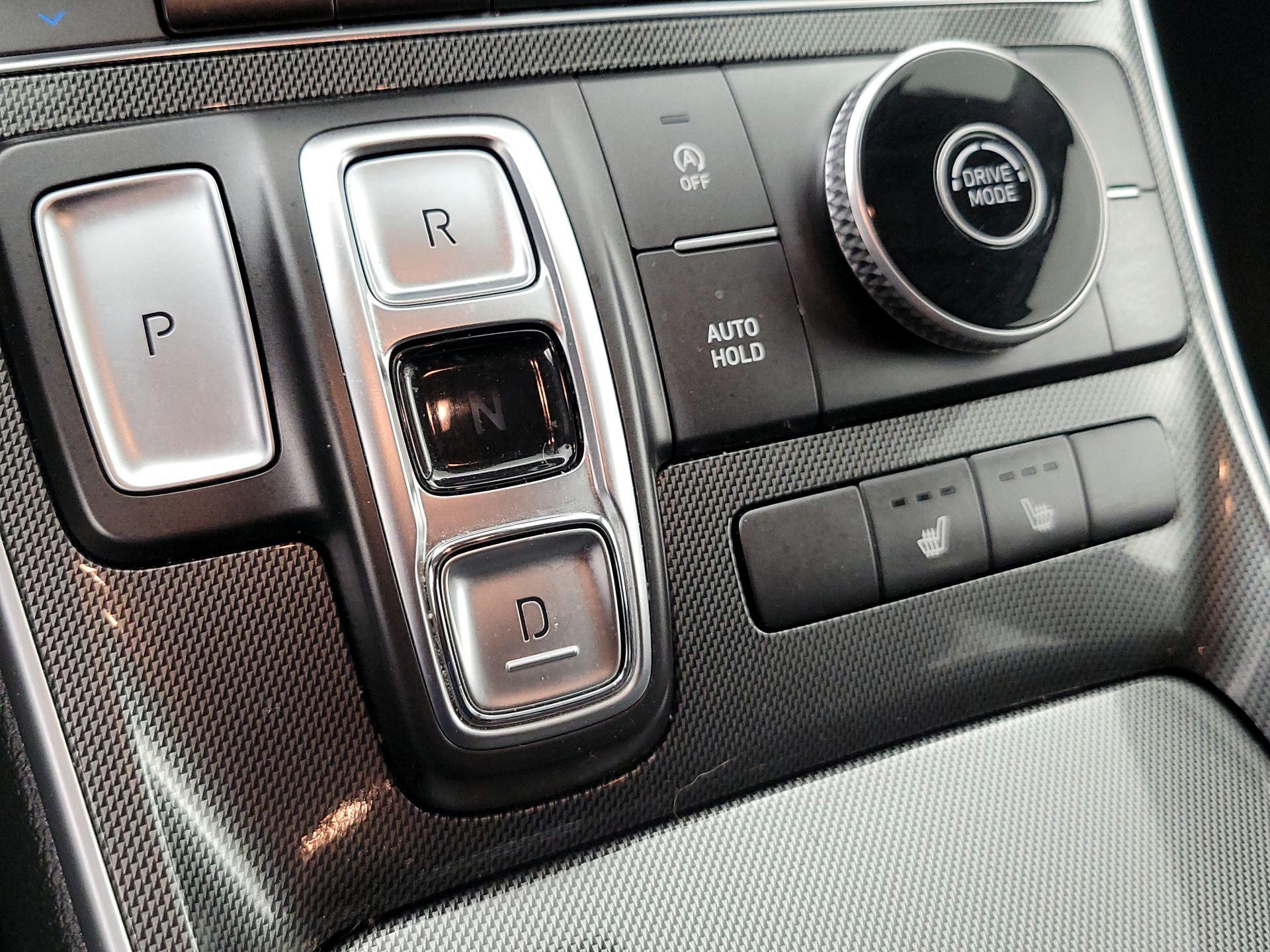 Thumbnail: 2023 Hyundai Santa Fe - 18