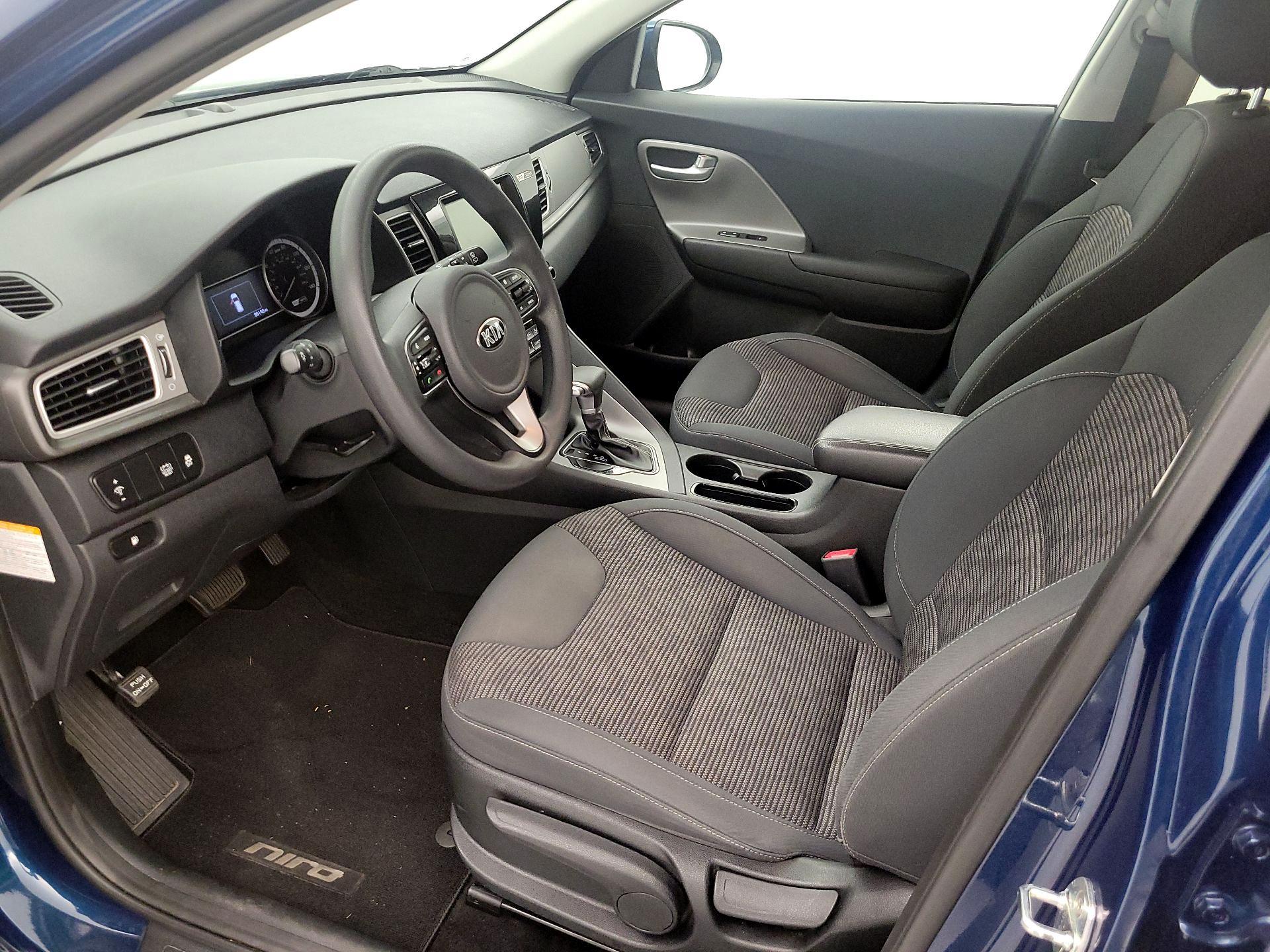 Thumbnail: 2018 Kia Niro - 11