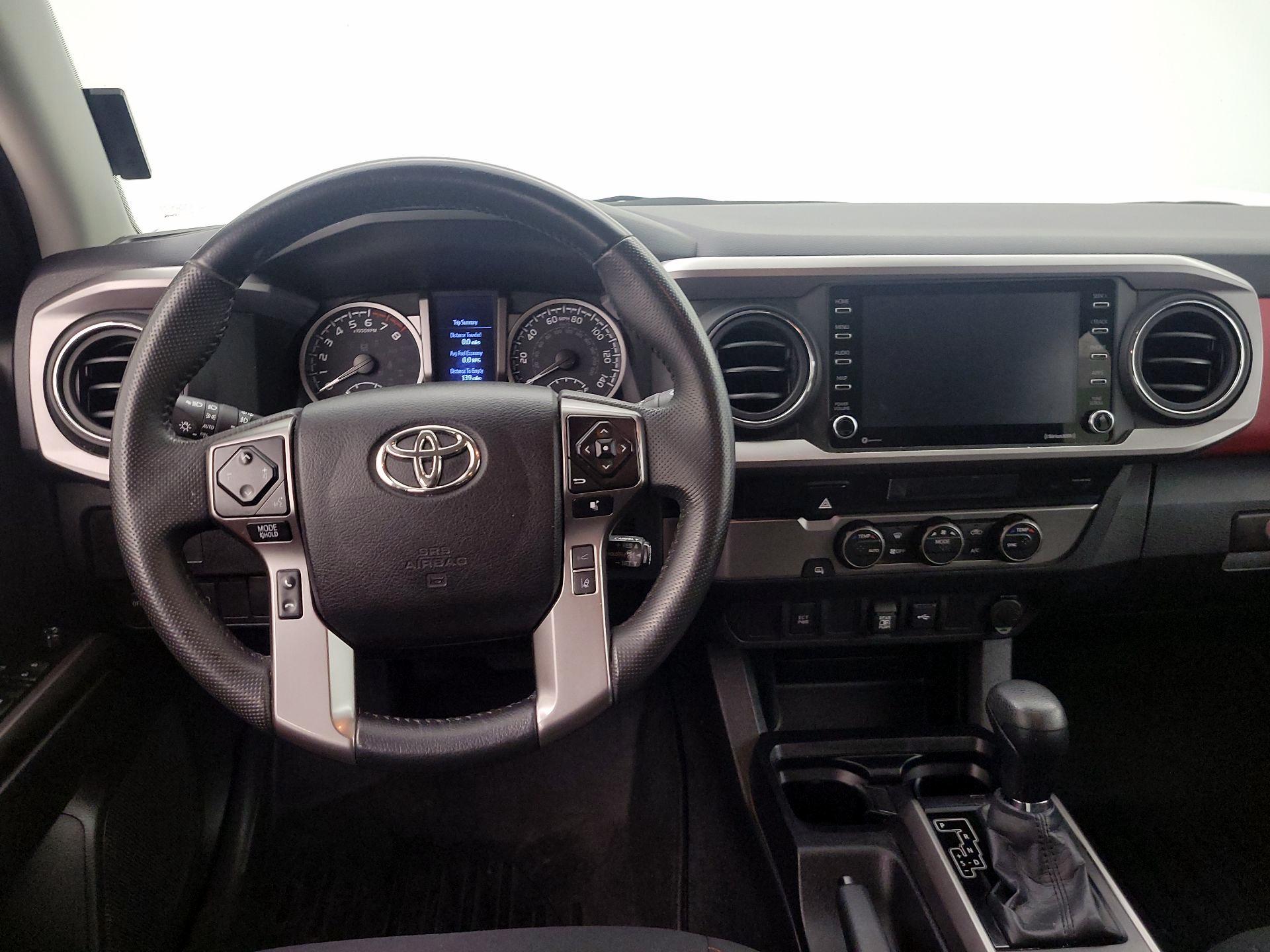 Thumbnail: 2022 Toyota Tacoma - 10