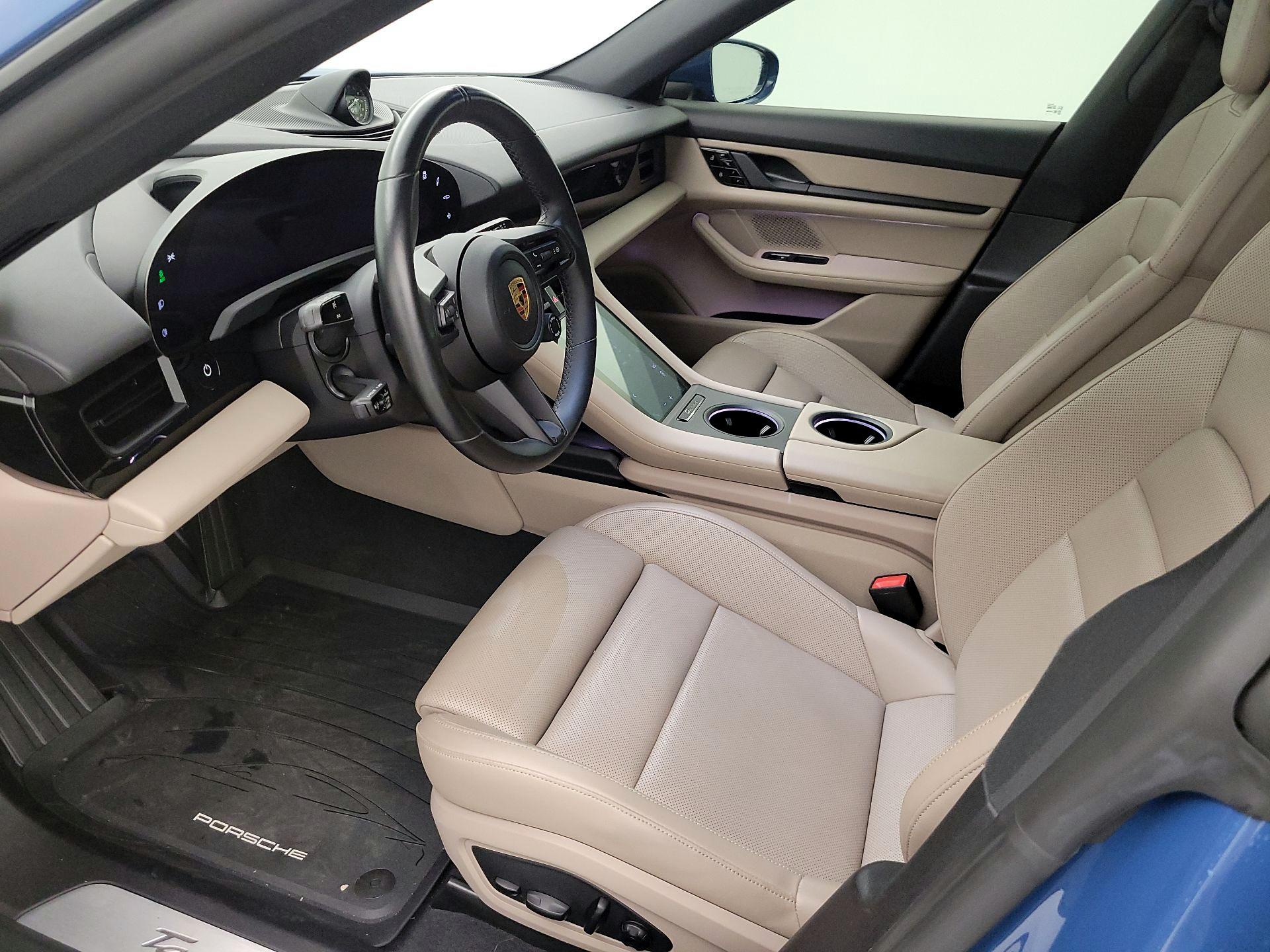 Thumbnail: 2021 Porsche Taycan - 11