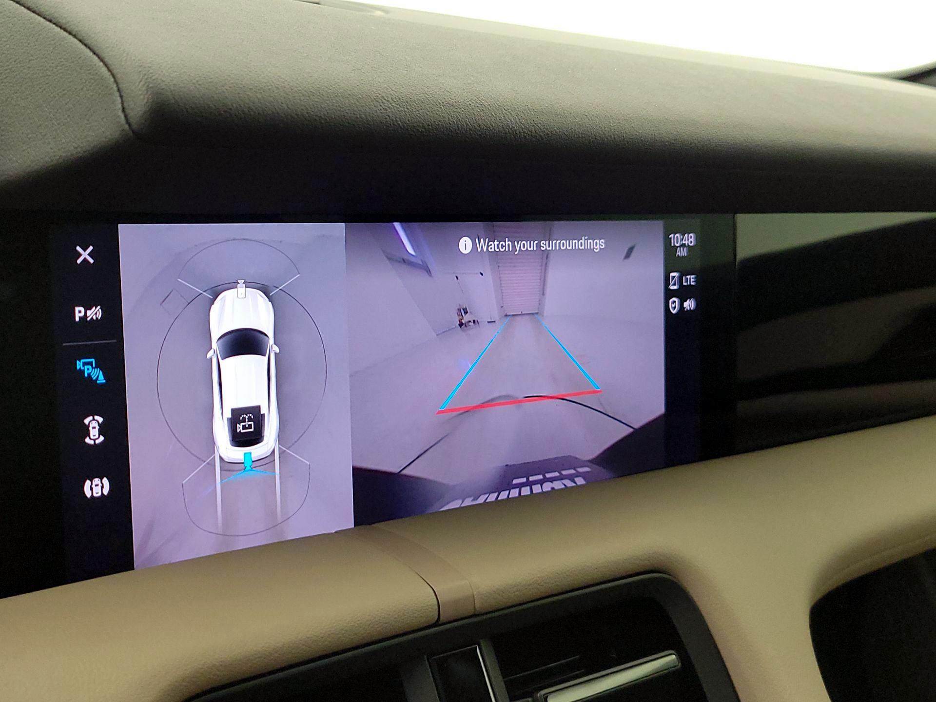 Thumbnail: 2021 Porsche Taycan - 15