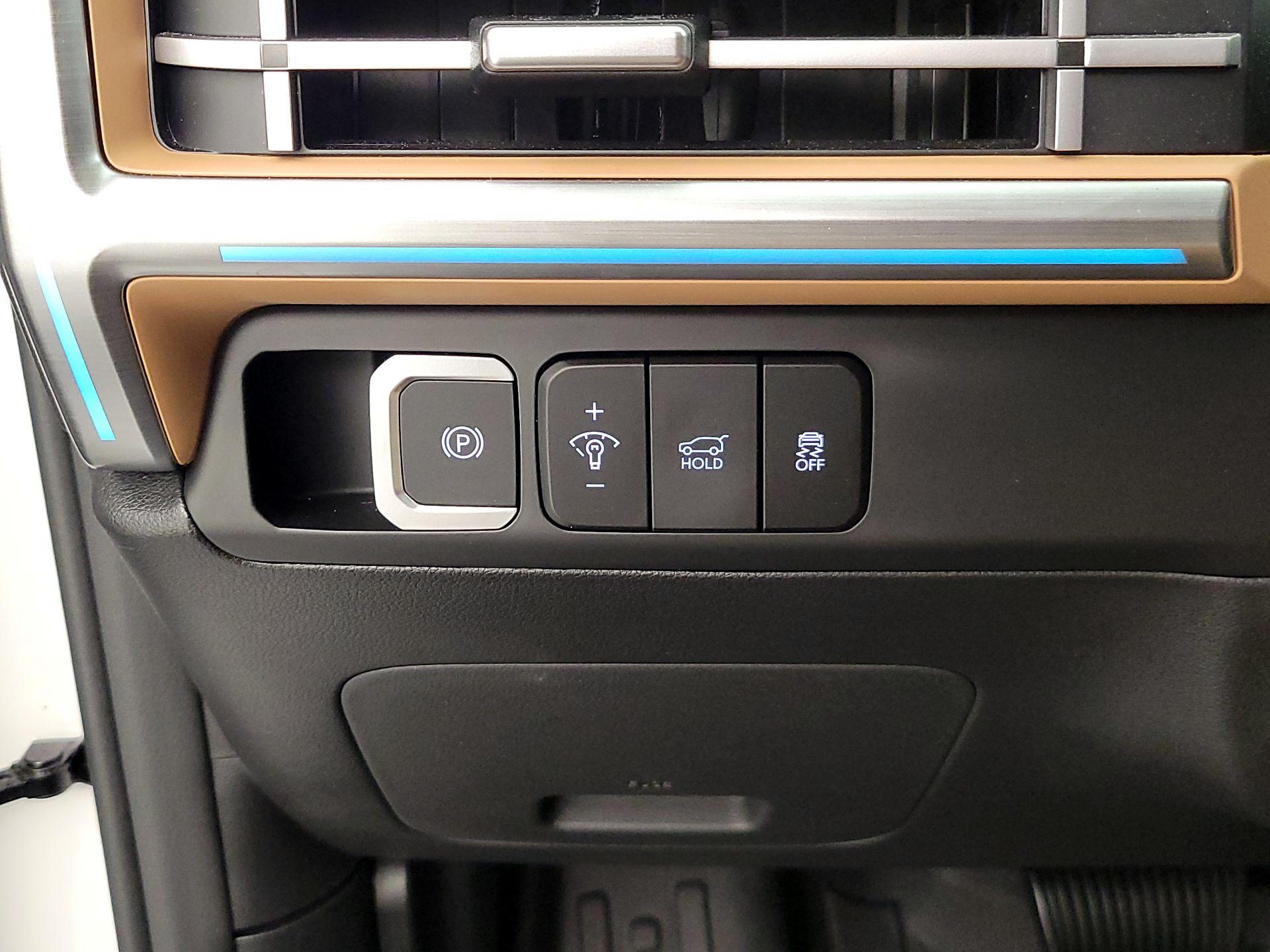 Thumbnail: 2025 Hyundai Santa Fe - 13