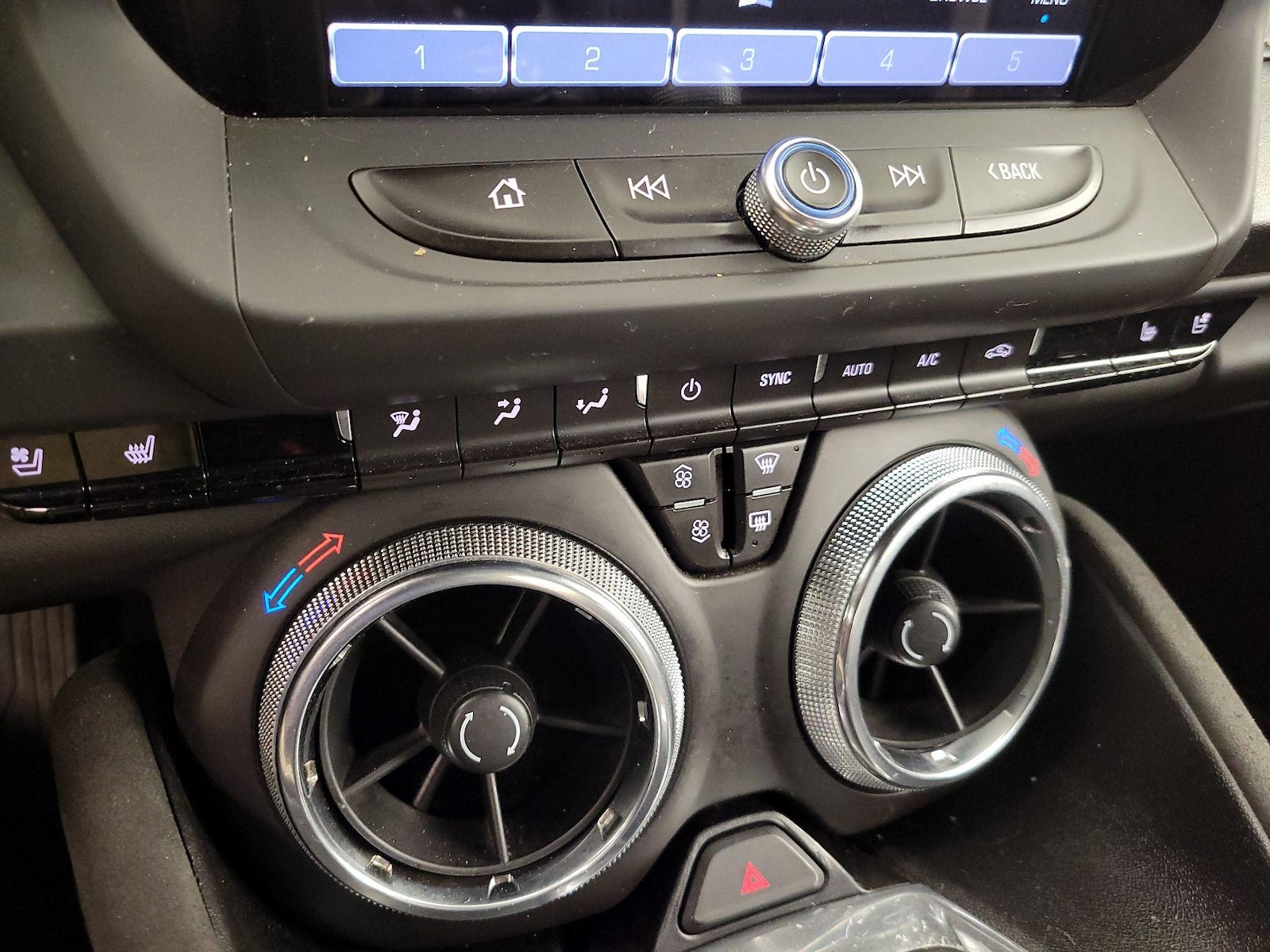 2017 Chevrolet Camaro 2LT - Photo 18