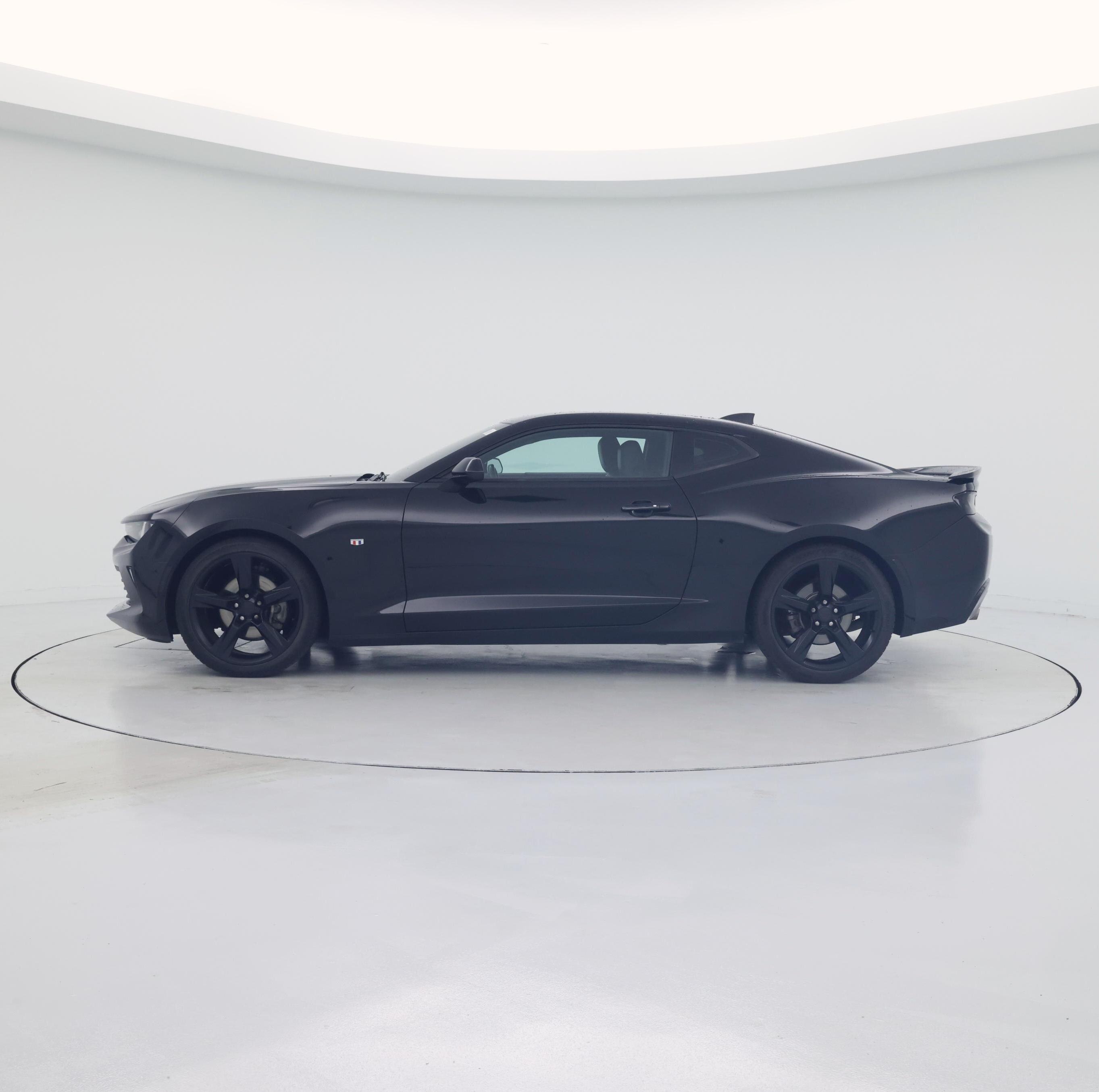 Thumbnail: 2017 Chevrolet Camaro - 3