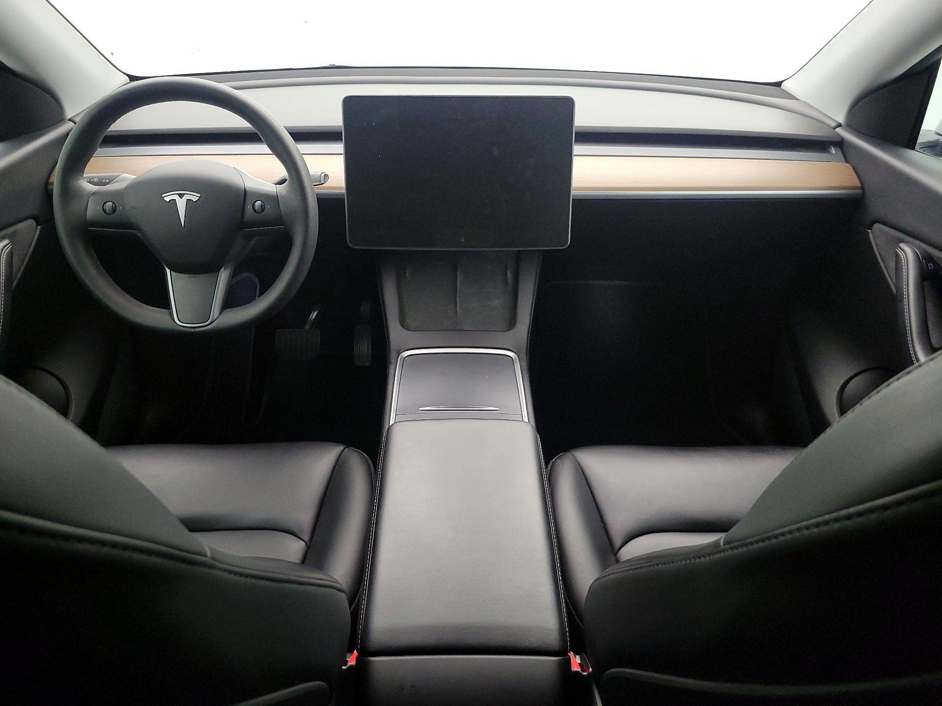 Thumbnail: 2022 Tesla Model Y - 9