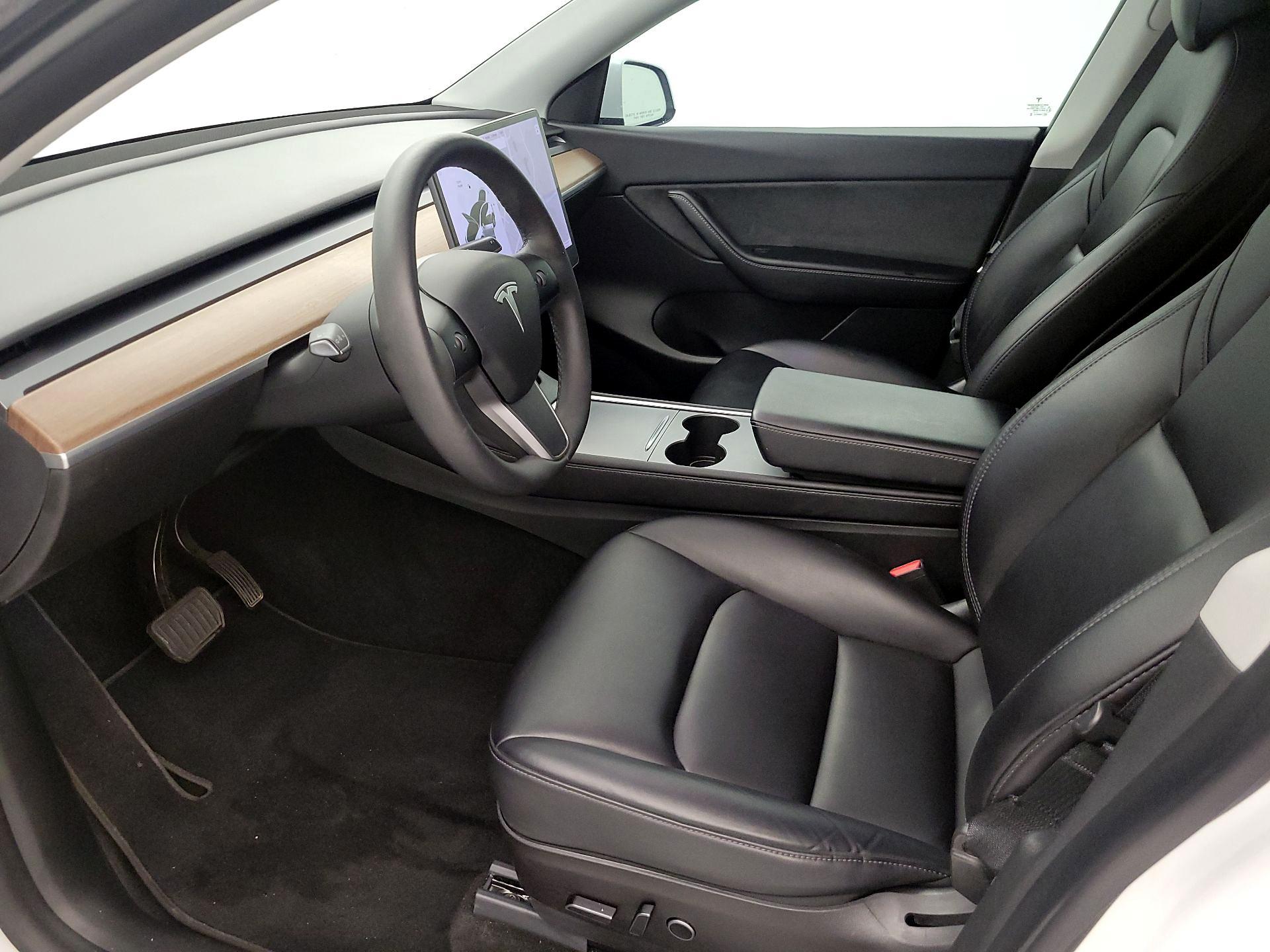 Thumbnail: 2022 Tesla Model Y - 11