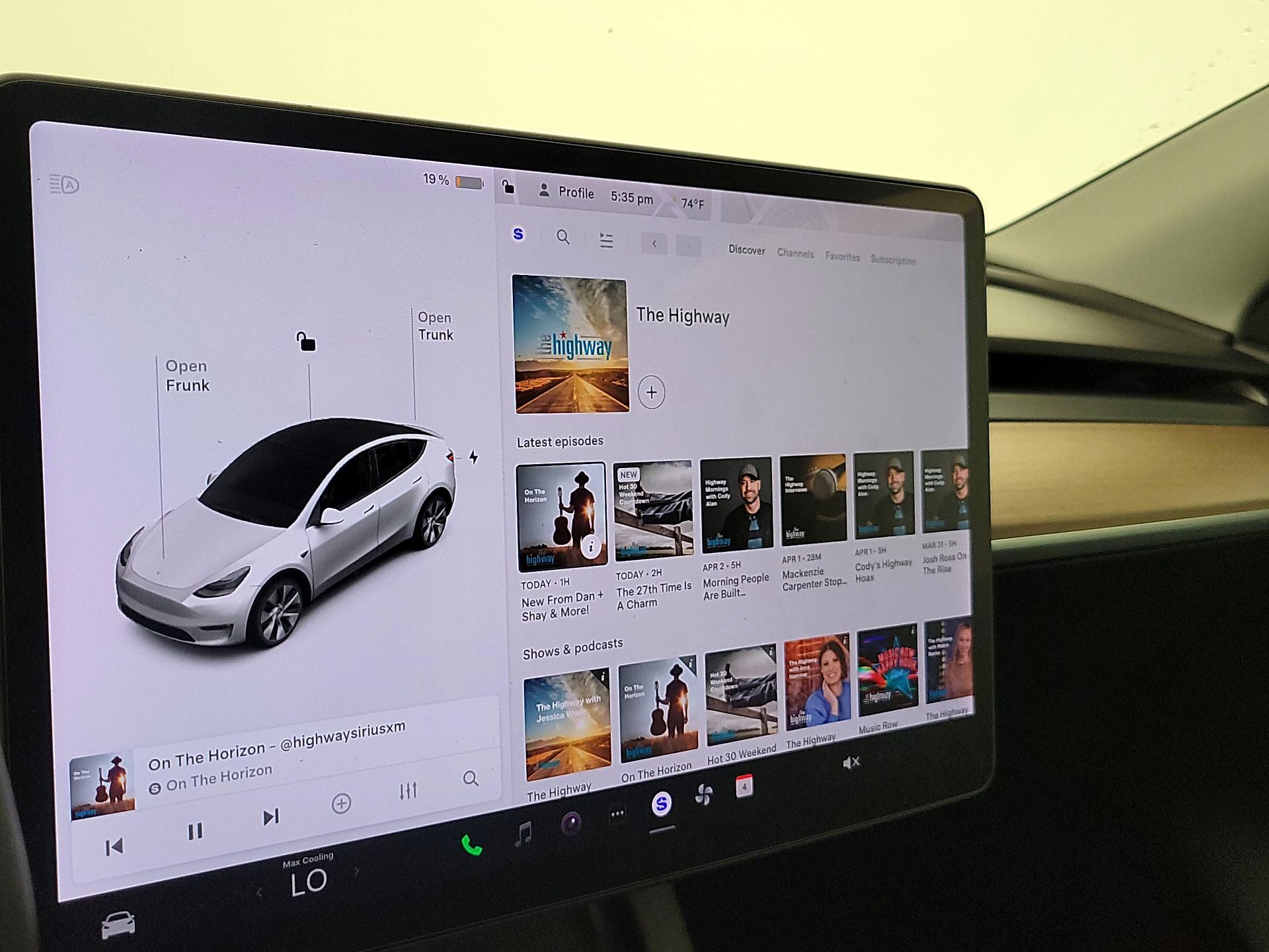 Thumbnail: 2022 Tesla Model Y - 15