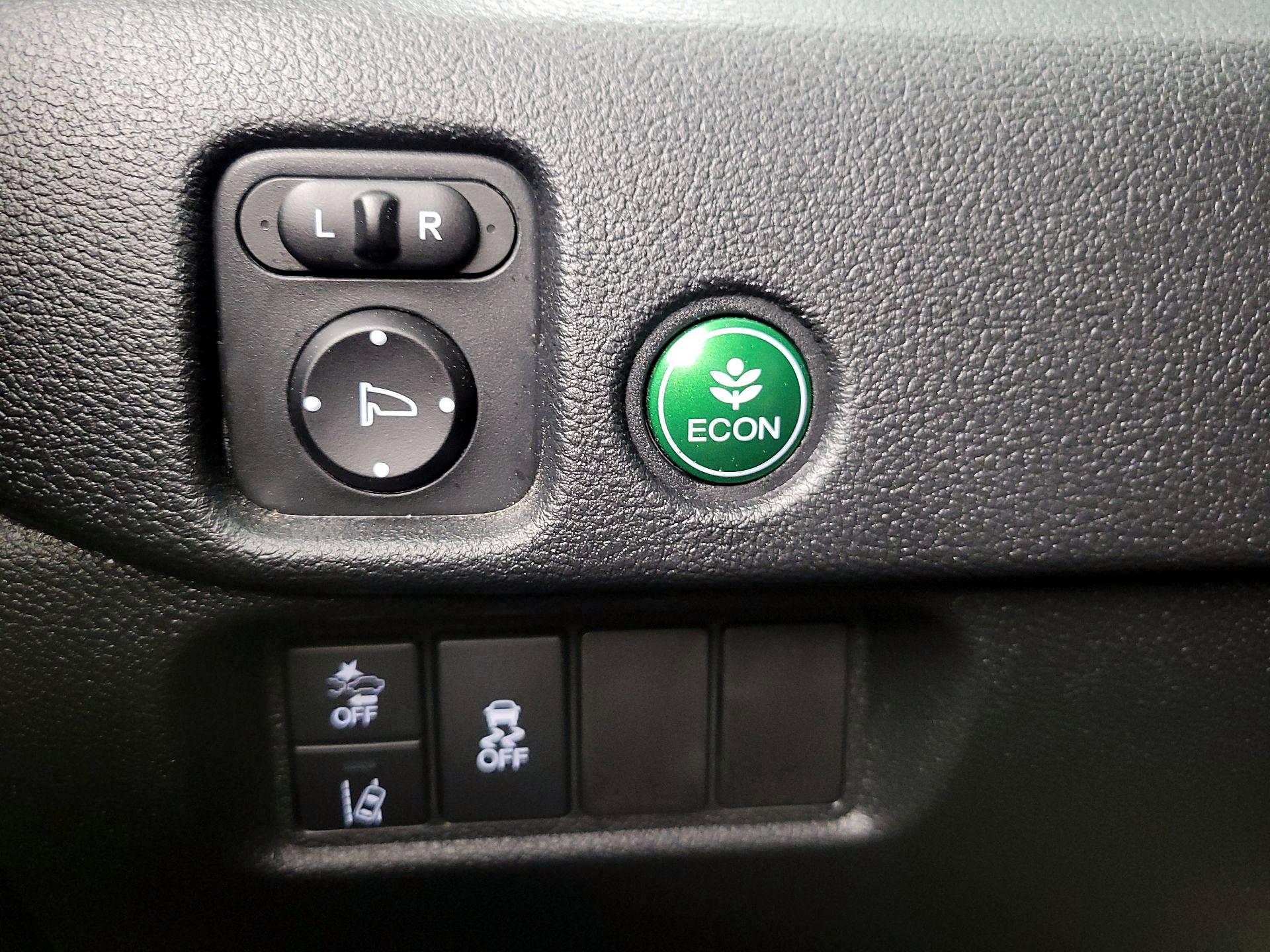 Thumbnail: 2022 Honda Pilot - 13