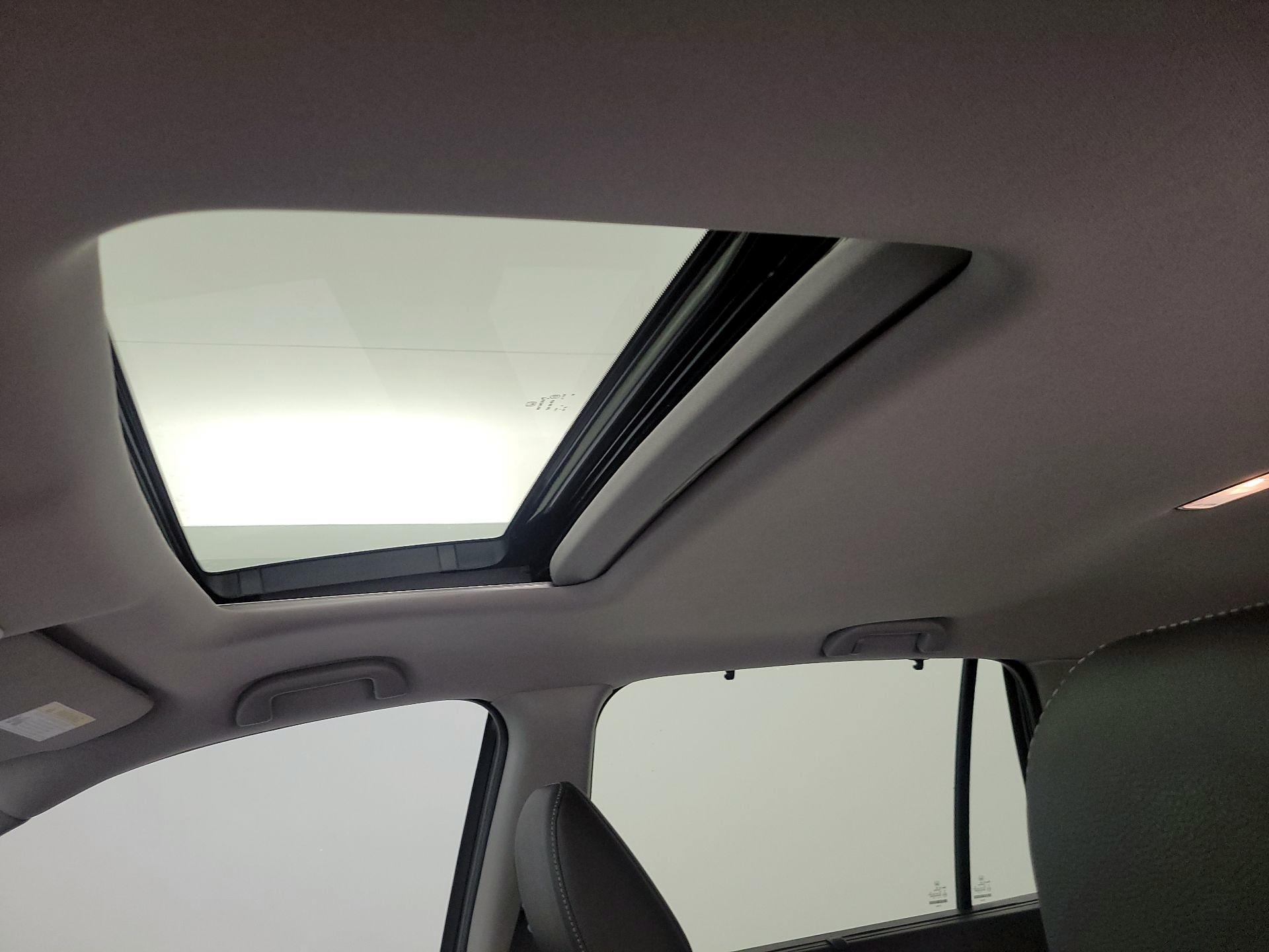 Thumbnail: 2022 Honda Pilot - 19