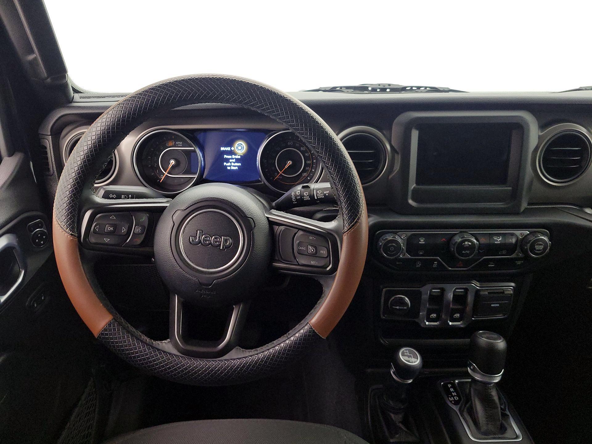 Thumbnail: 2022 Jeep Wrangler - 10