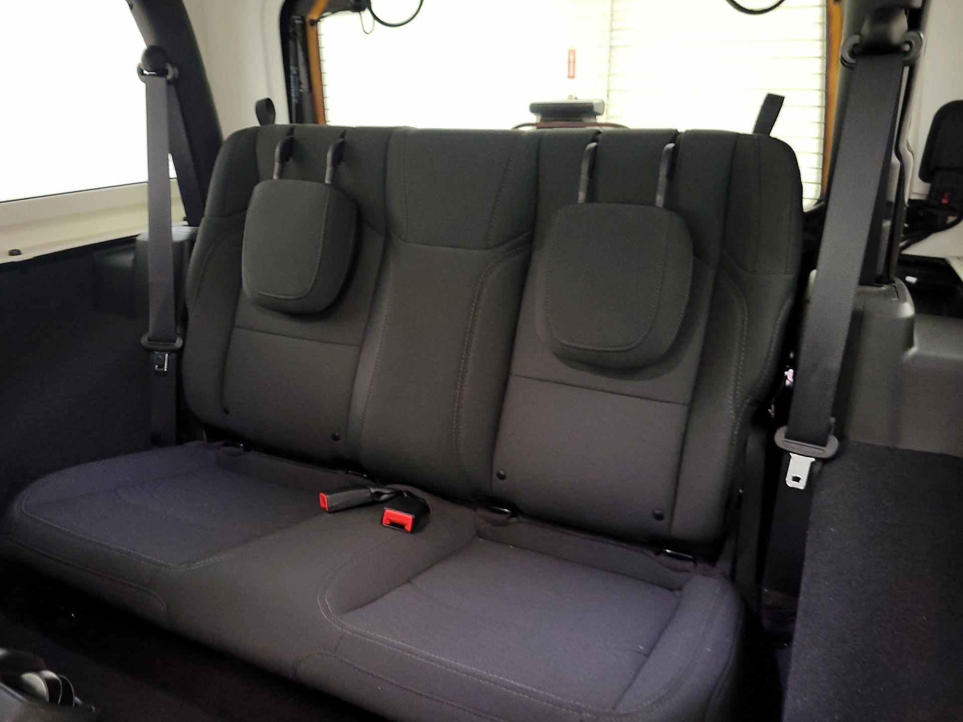 Thumbnail: 2022 Jeep Wrangler - 19