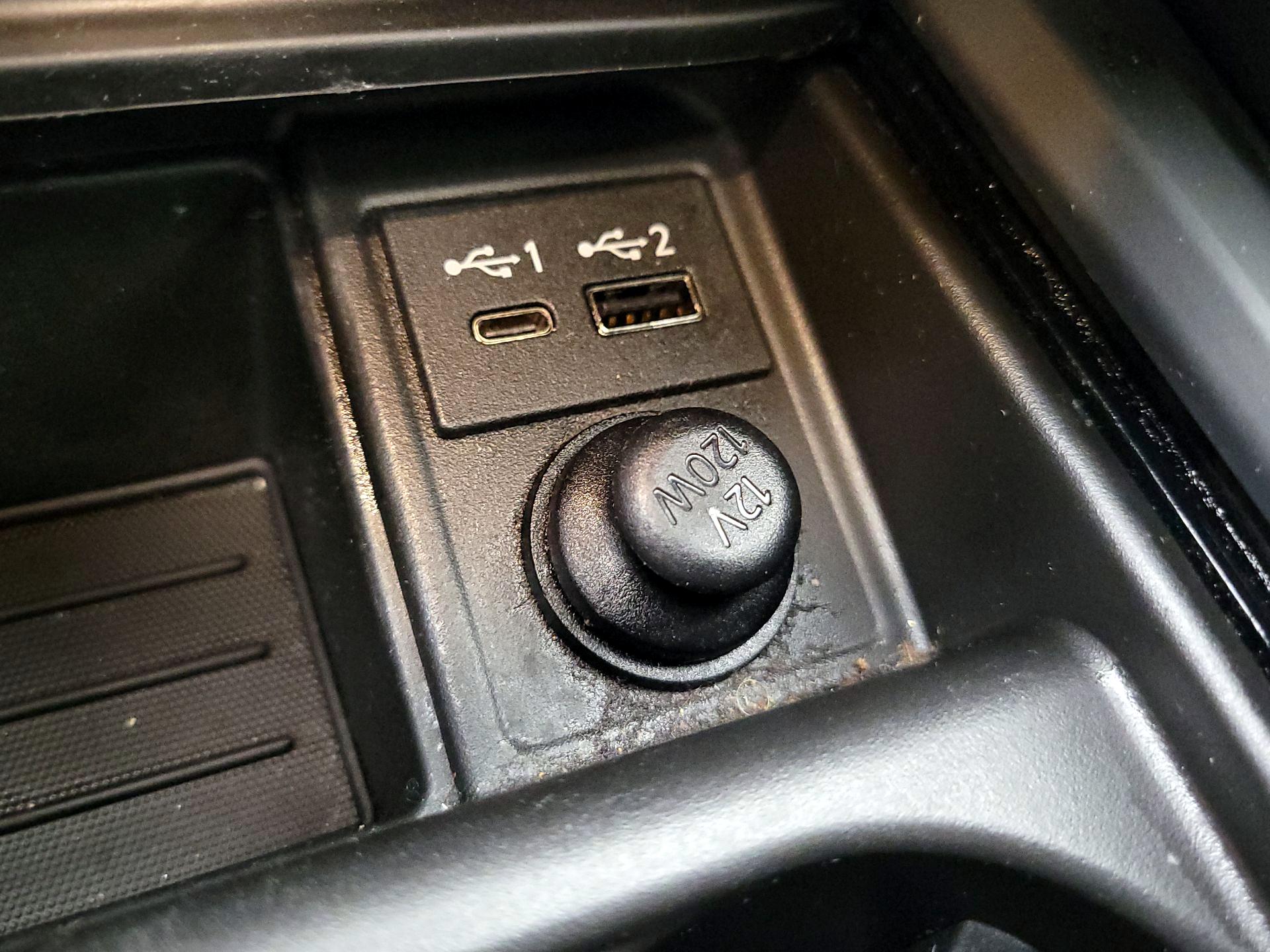 Thumbnail: 2022 INFINITI QX55 - 18