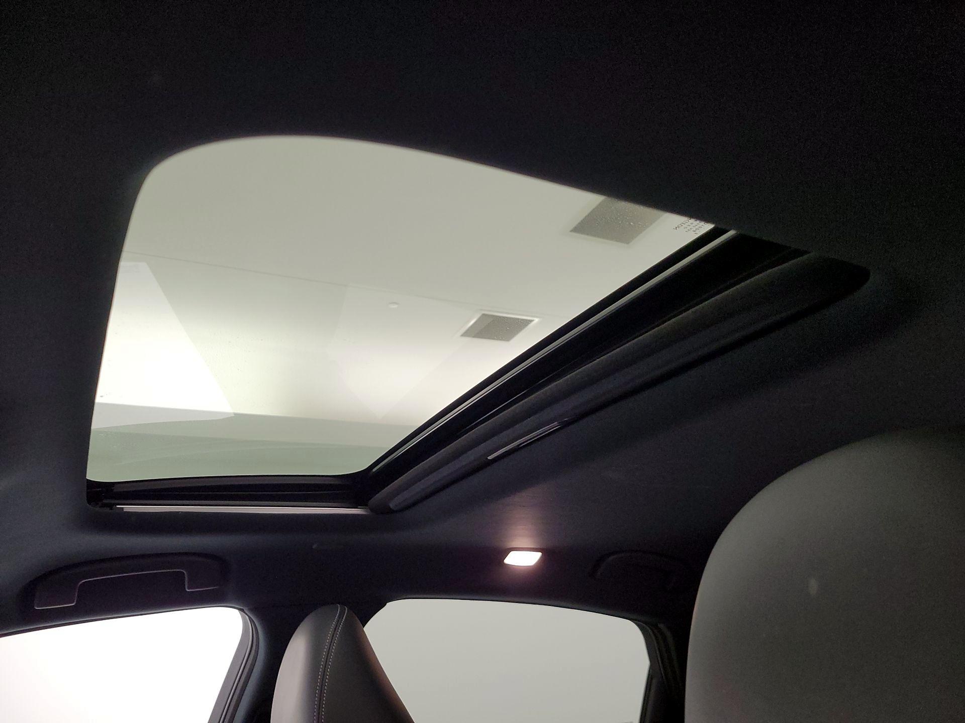 Thumbnail: 2022 INFINITI QX55 - 19