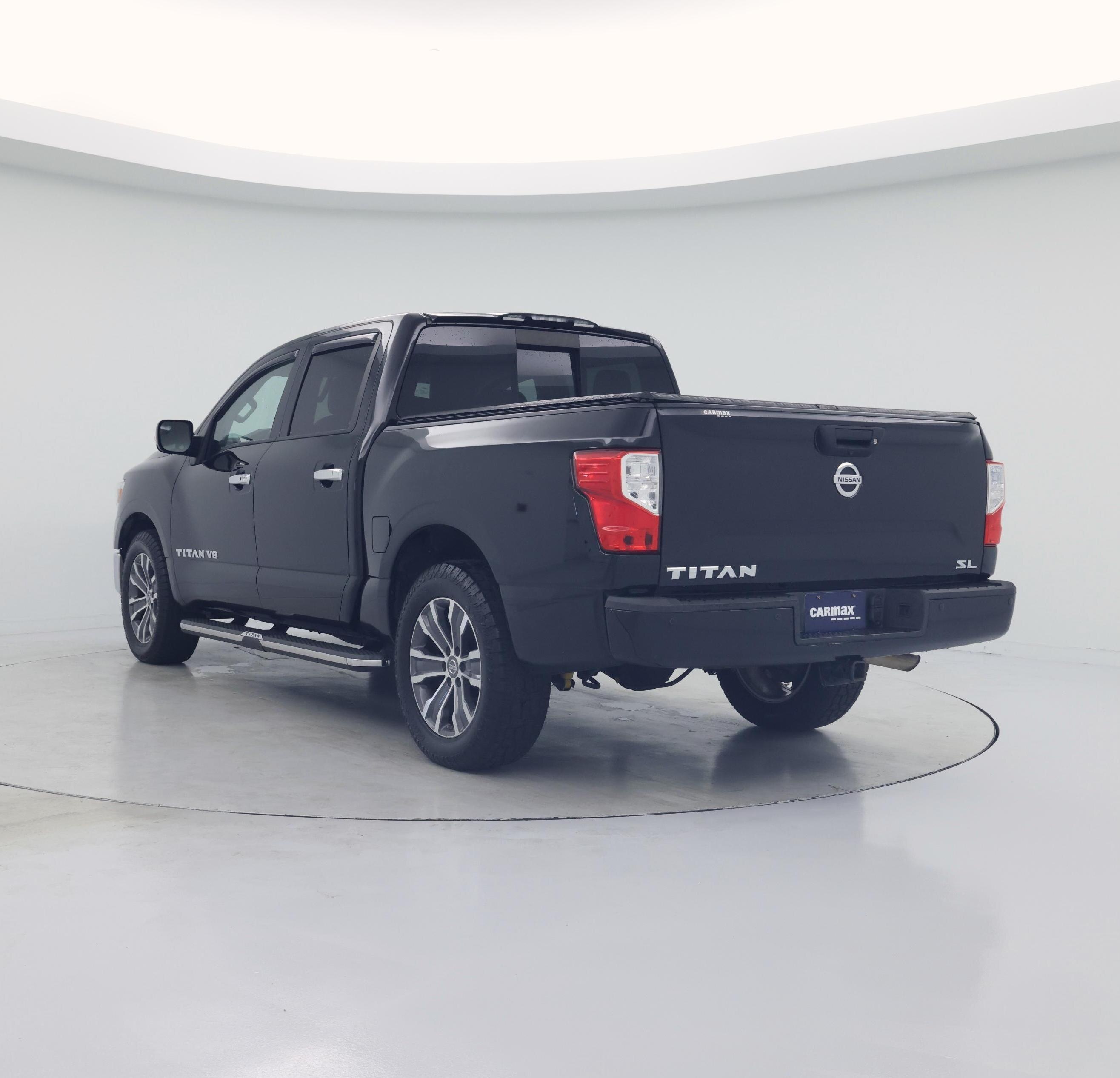 Thumbnail: 2018 Nissan Titan - 2
