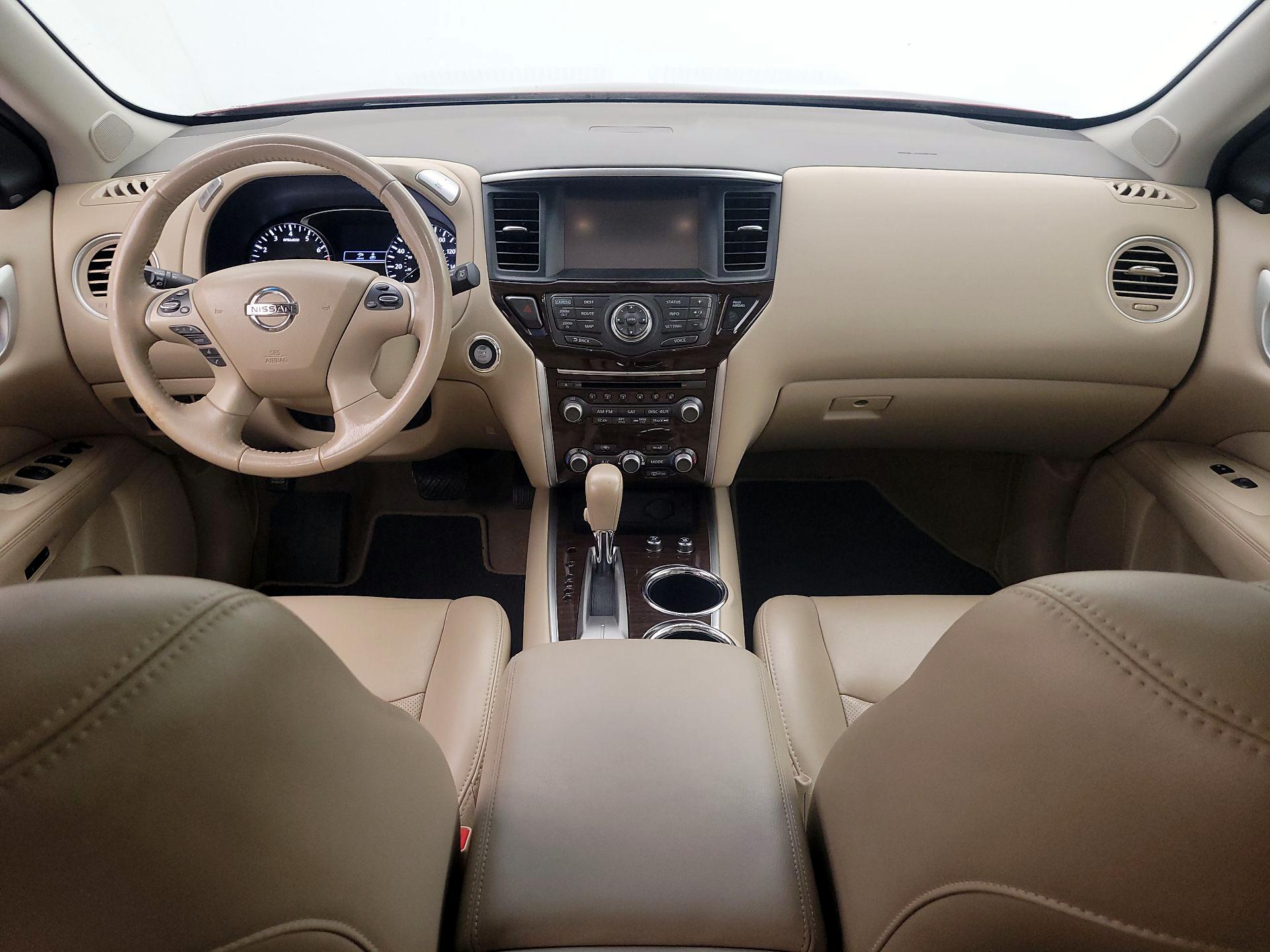 Thumbnail: 2015 Nissan Pathfinder - 9