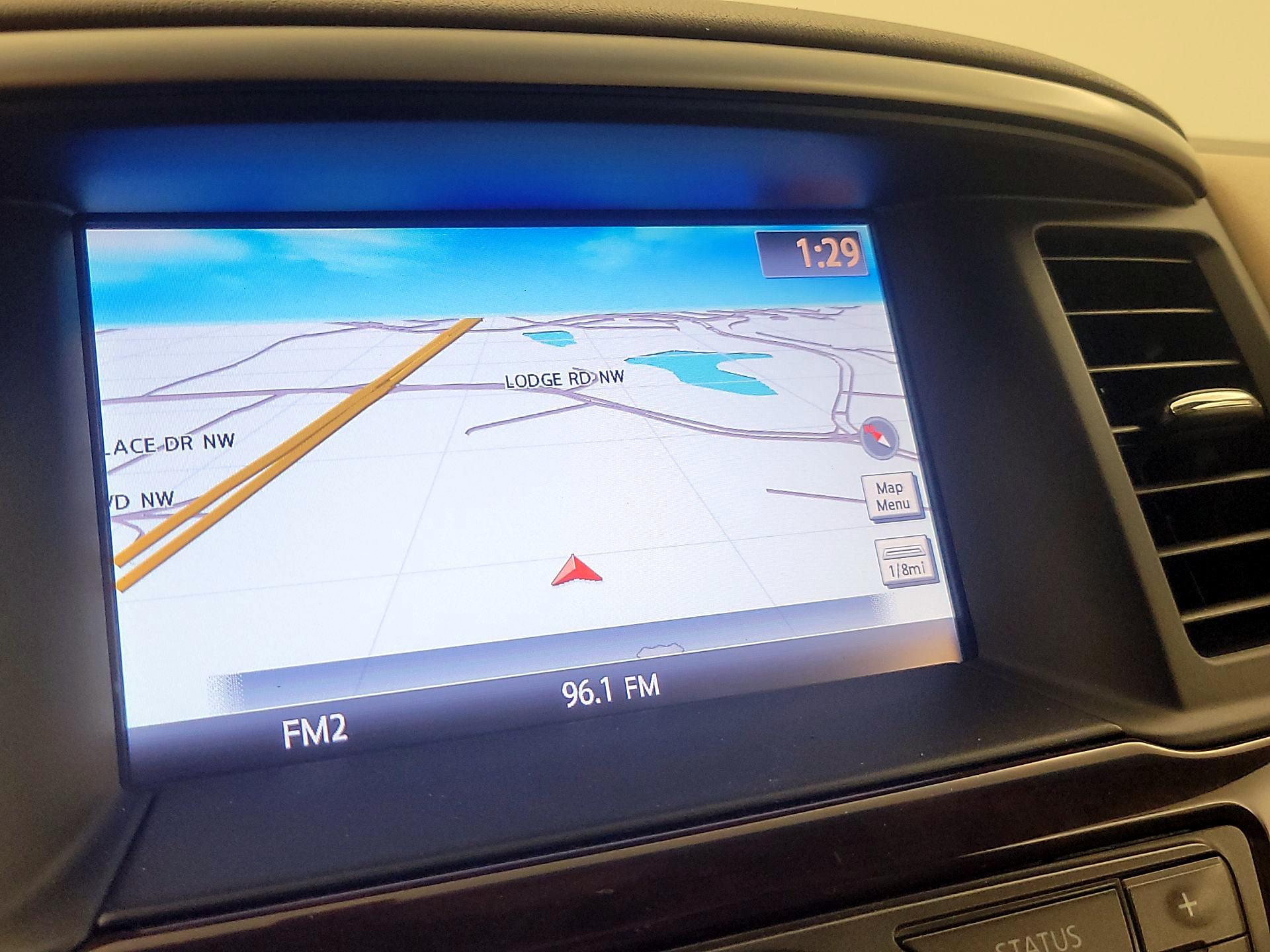 Thumbnail: 2015 Nissan Pathfinder - 14