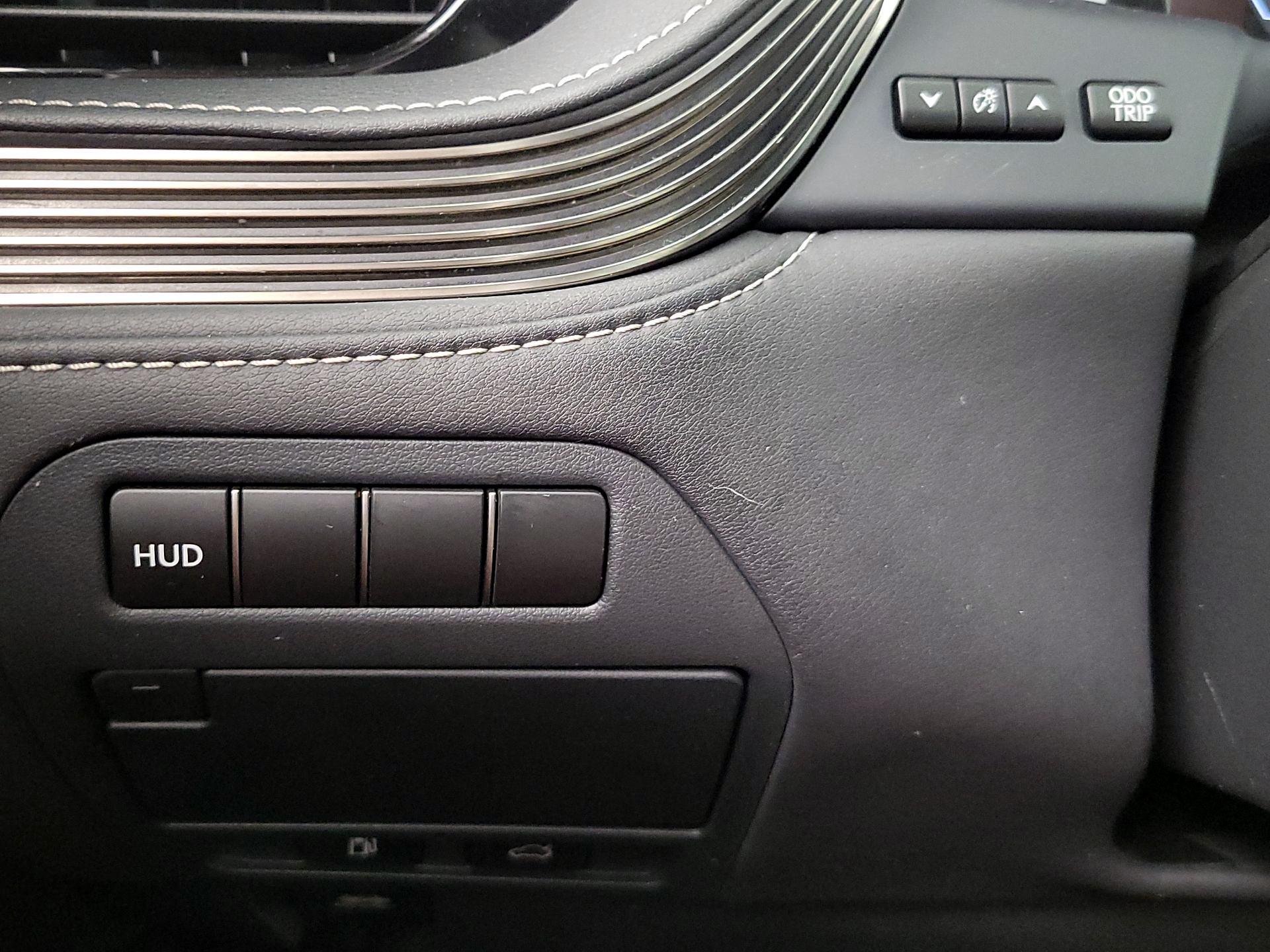 Thumbnail: 2019 Lexus LS - 13