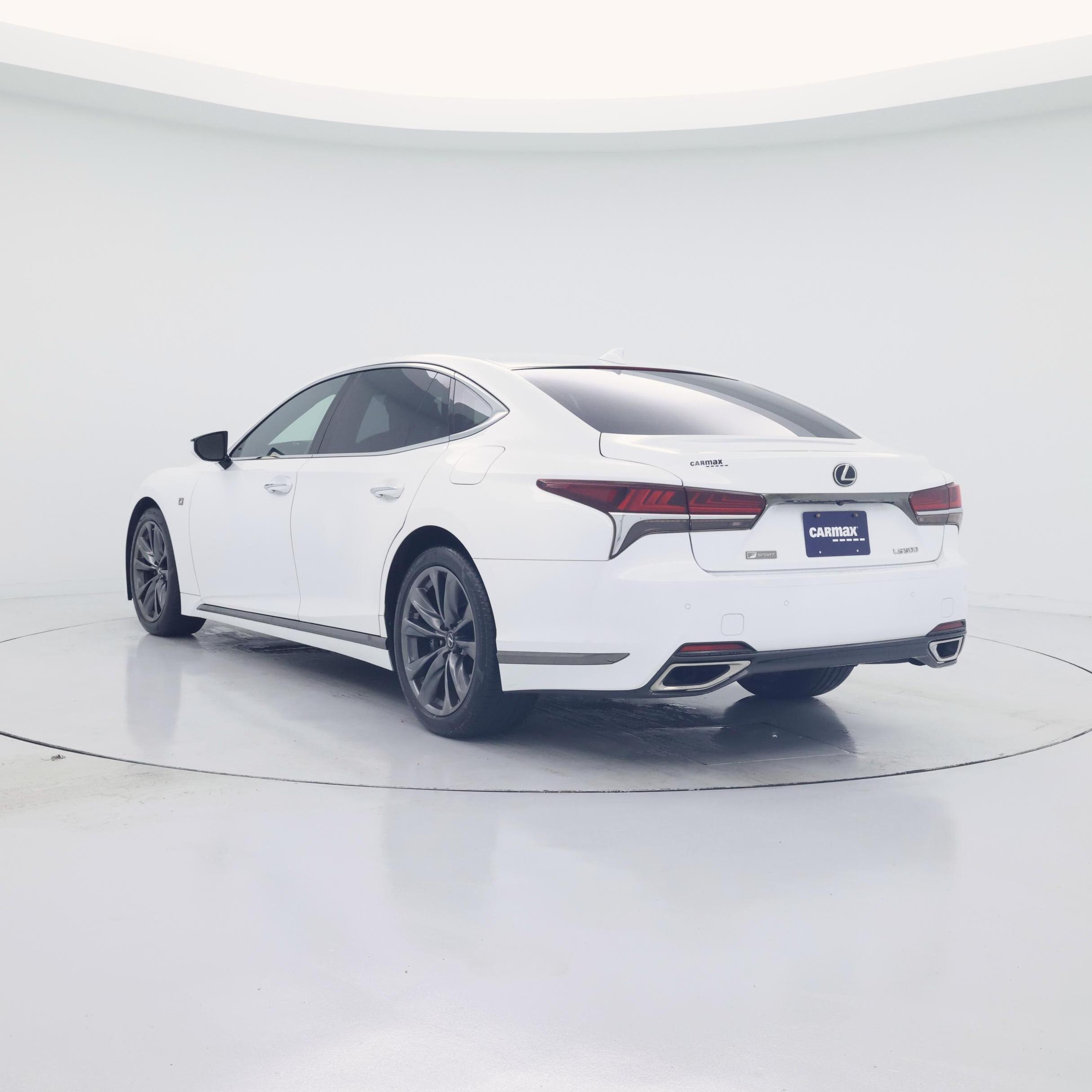 Thumbnail: 2019 Lexus LS - 2