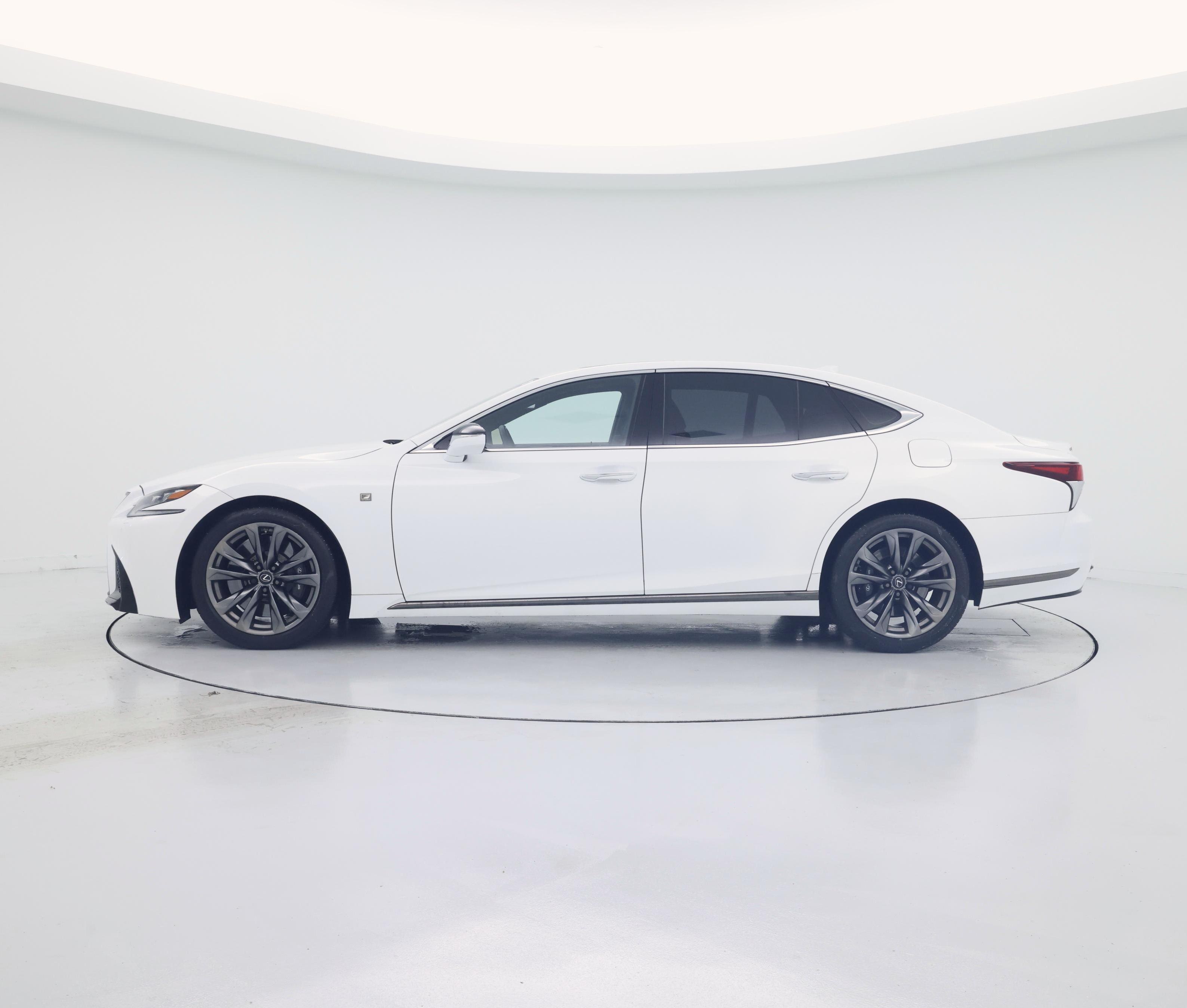 Thumbnail: 2019 Lexus LS - 3
