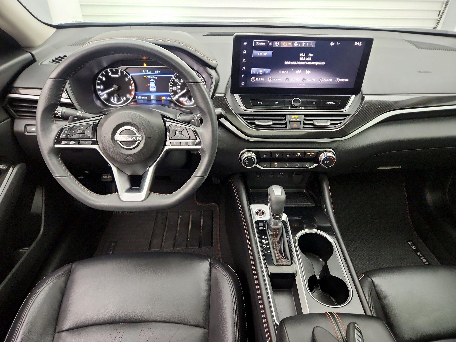 Thumbnail: 2024 Nissan Altima - 9