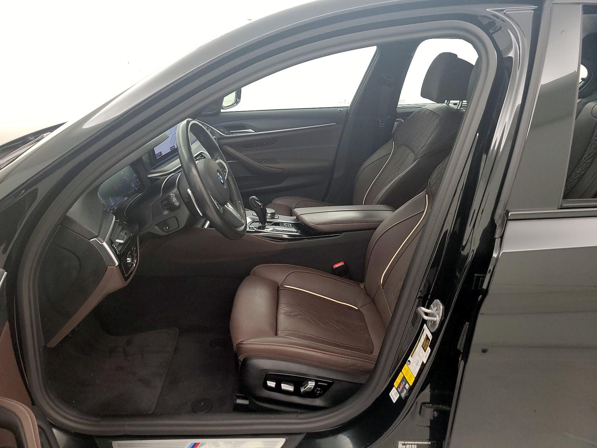 Thumbnail: 2023 BMW 5 Series - 11