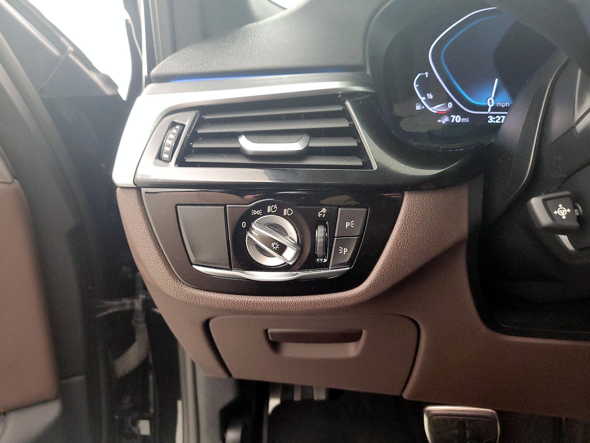 Thumbnail: 2023 BMW 5 Series - 13