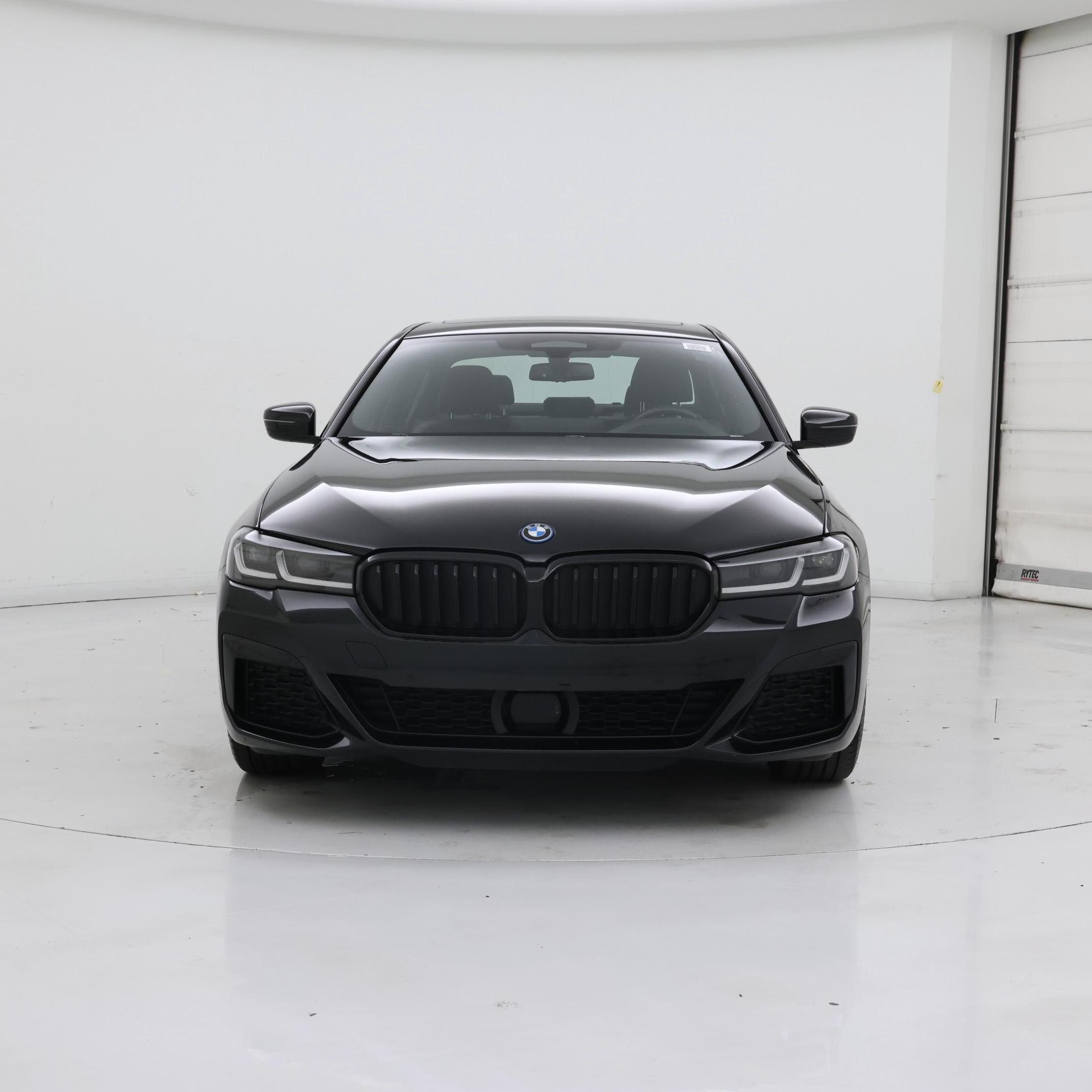 Thumbnail: 2023 BMW 5 Series - 5