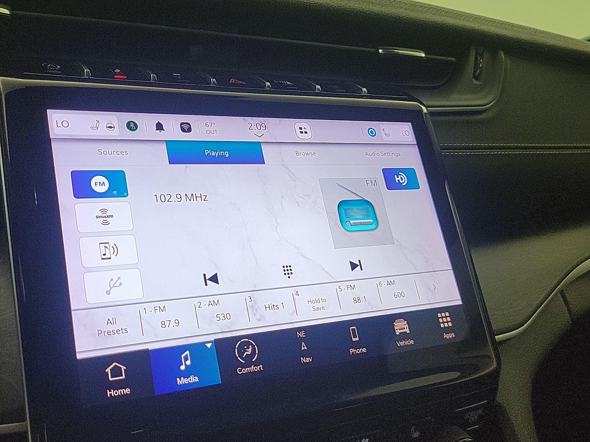 Thumbnail: 2023 Jeep Grand Cherokee - 16